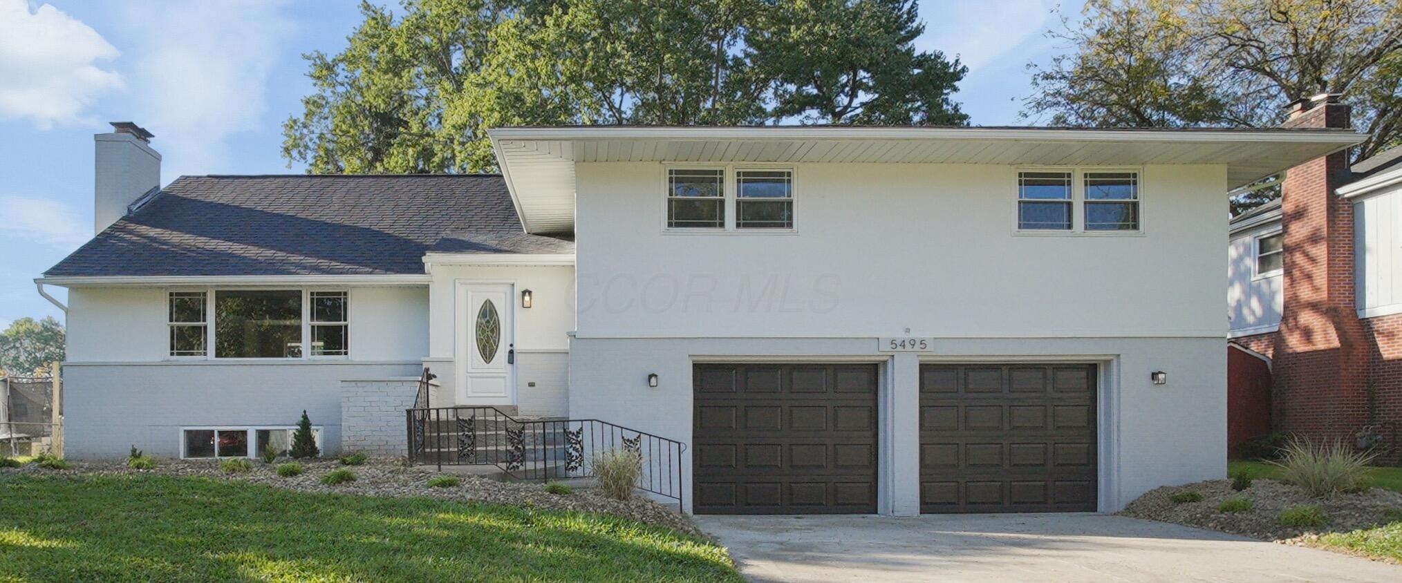 5495 Bradbury Lane — photo