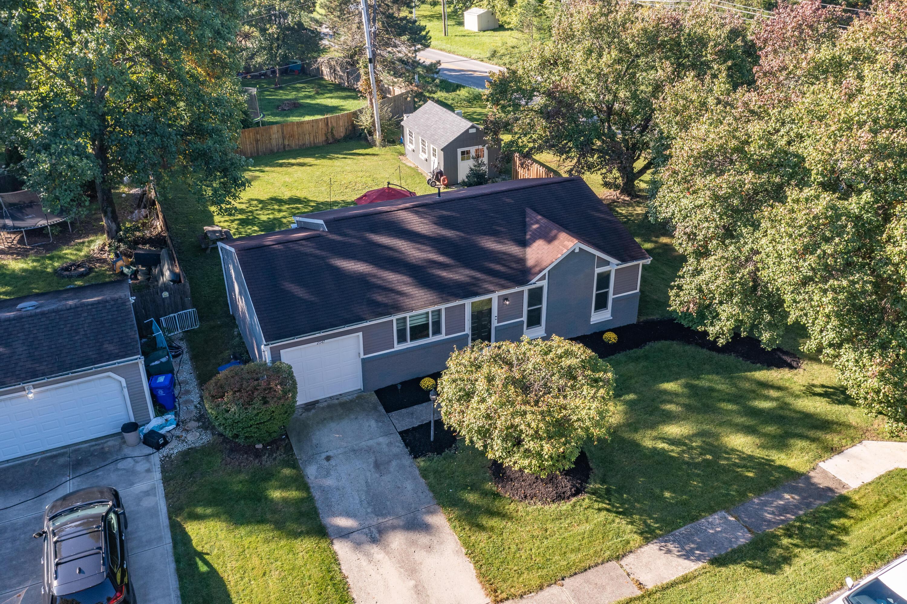 2047 Wolverhampton Road, Powell, OH 43065 — photo 3