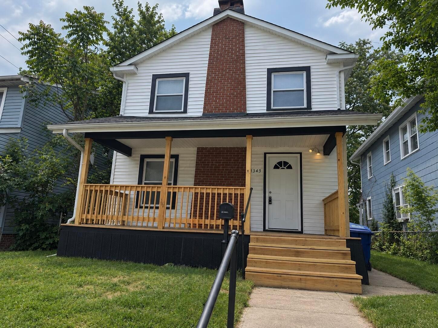 1343 E Kossuth Street — photo