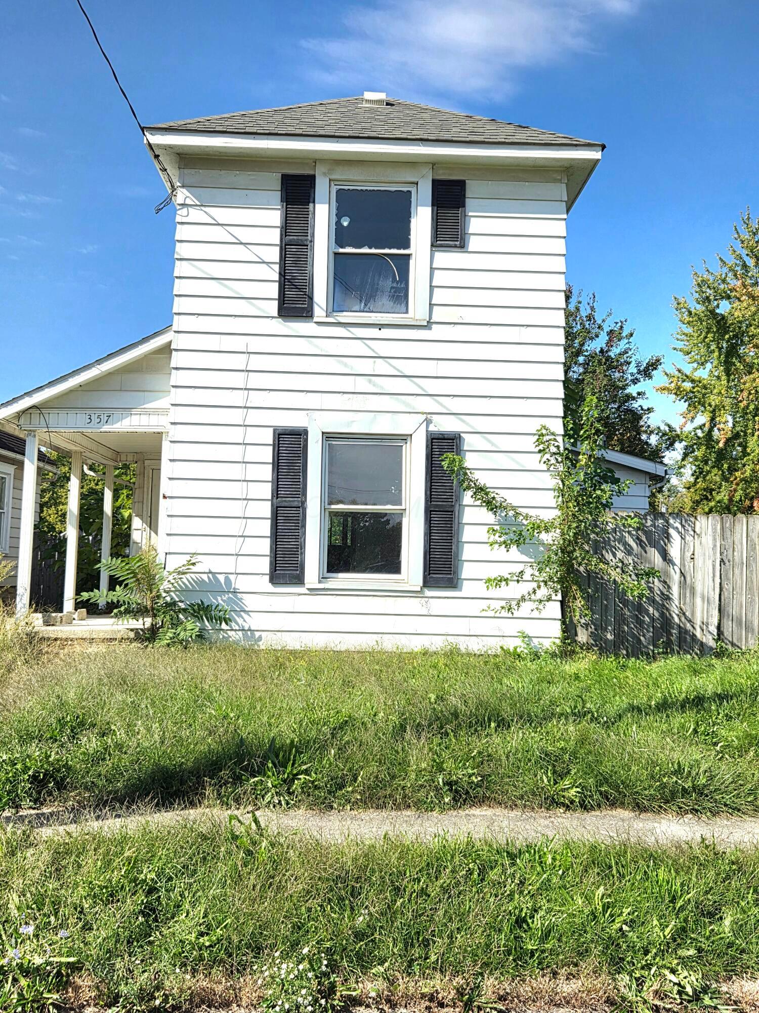 357 Mary Street — photo