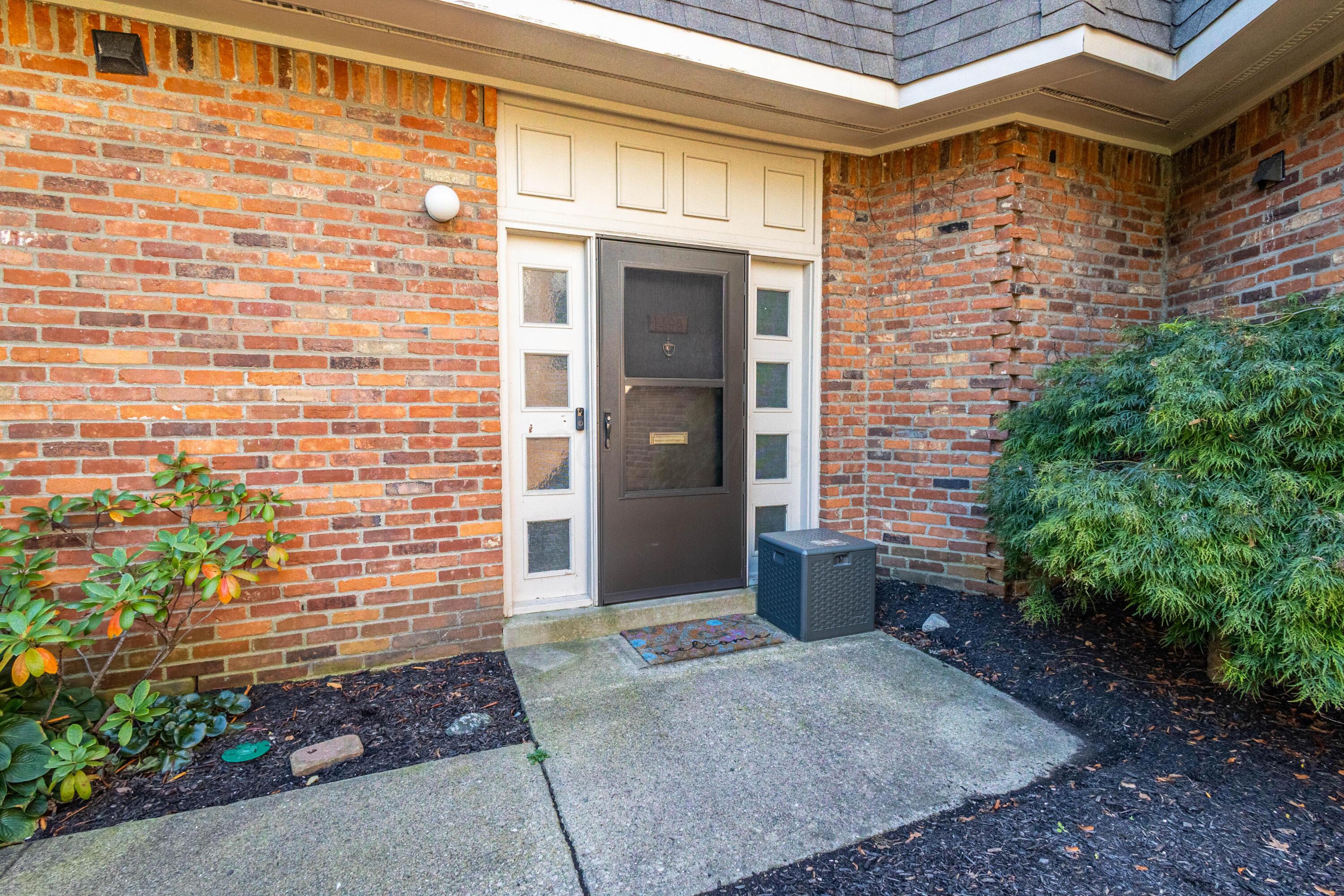 1495 Lafayette Drive, 1495 — photo