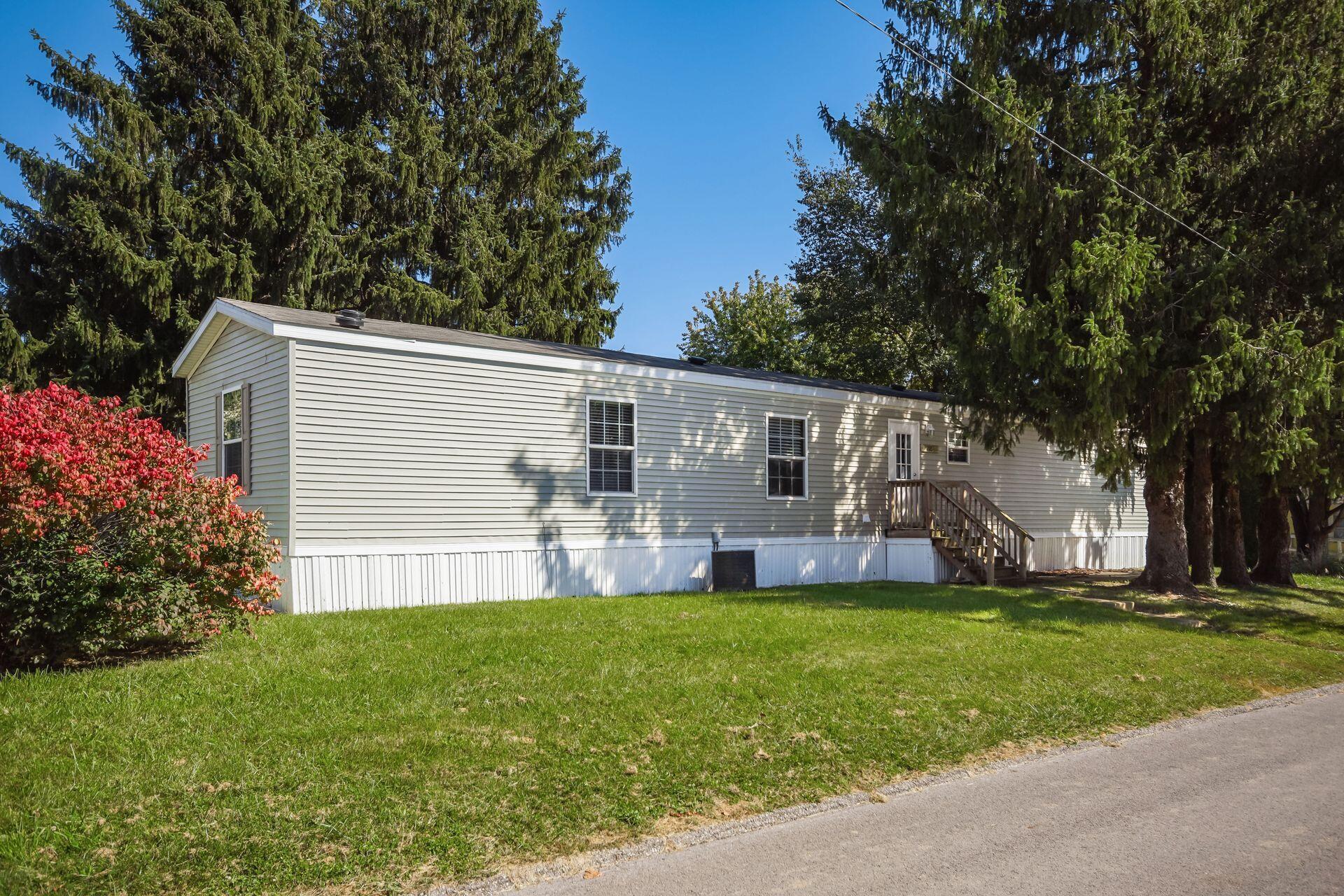 248 Thorn Locust Lane — photo