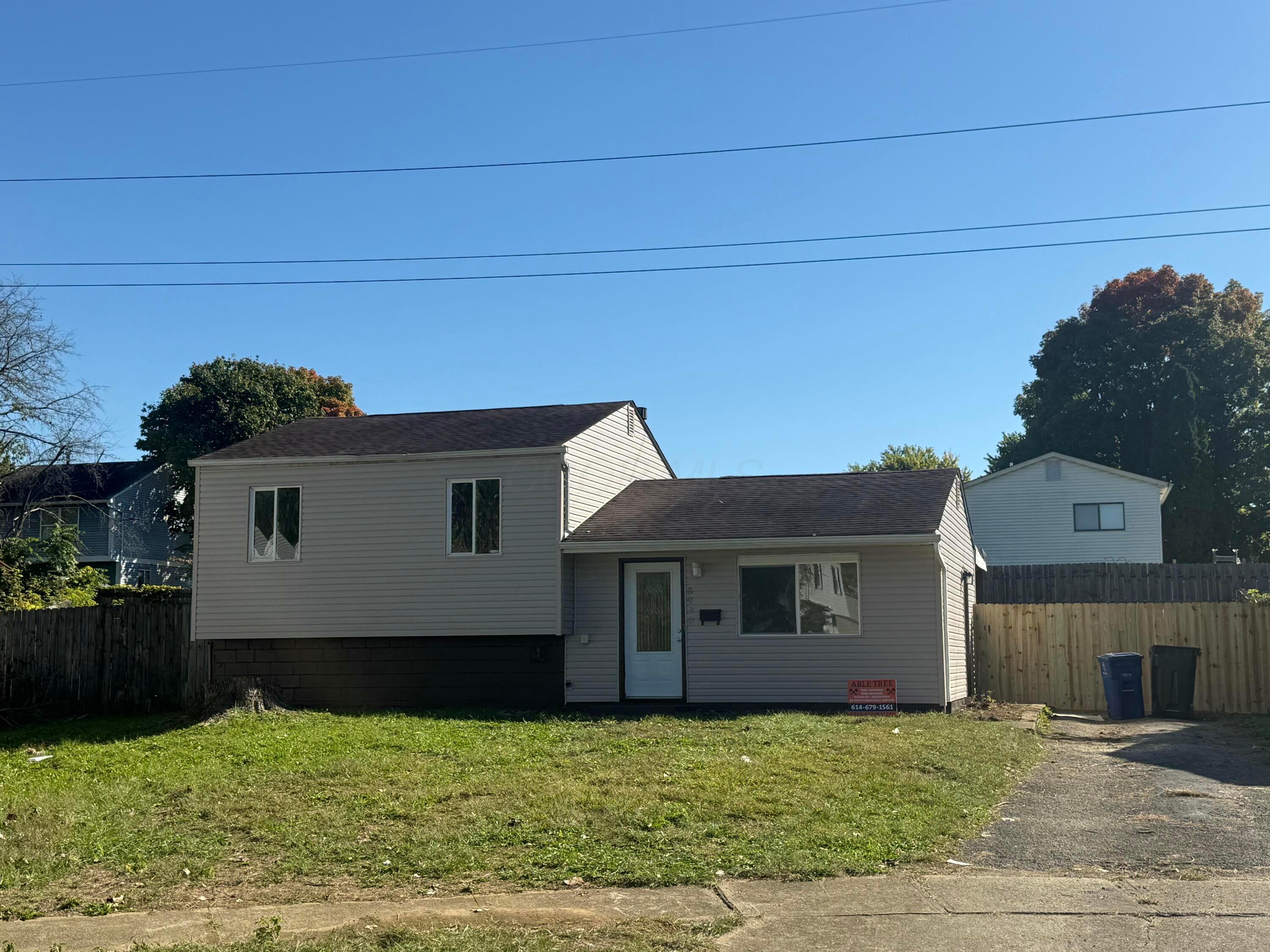 5420 Centner Lane — photo