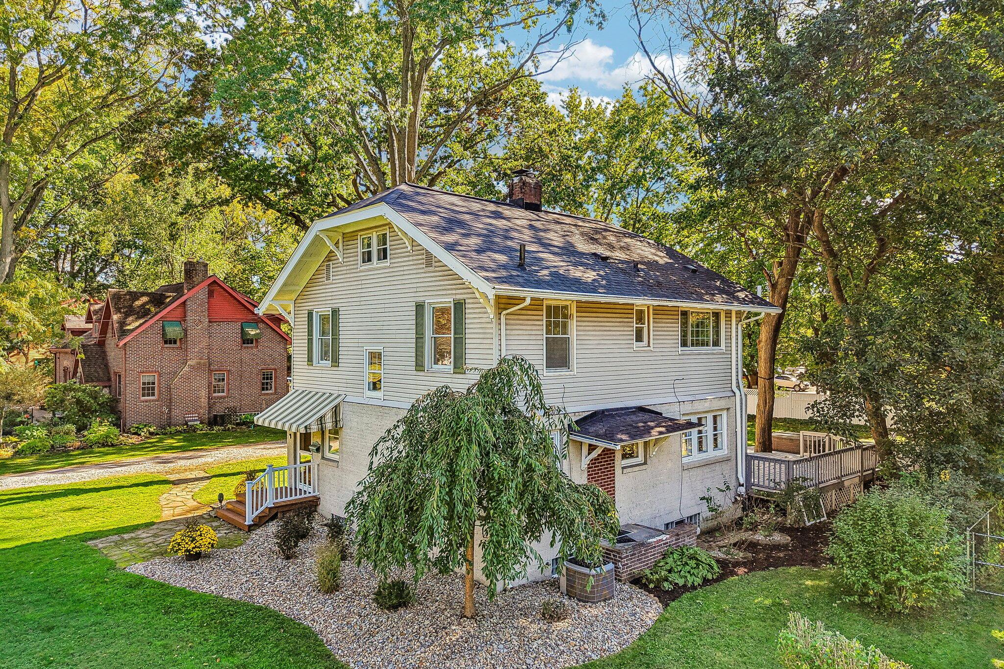 1574 Alton Drive — photo