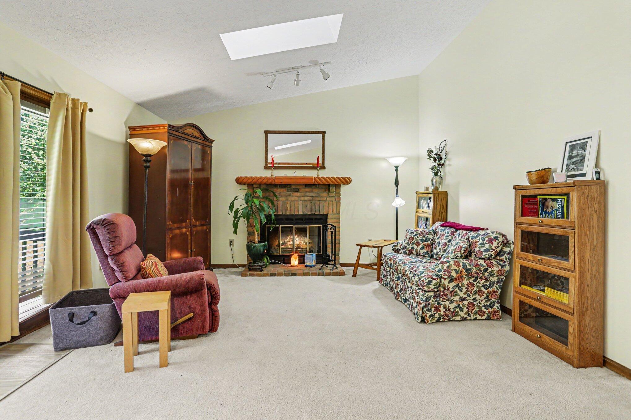530 Long Road — photo