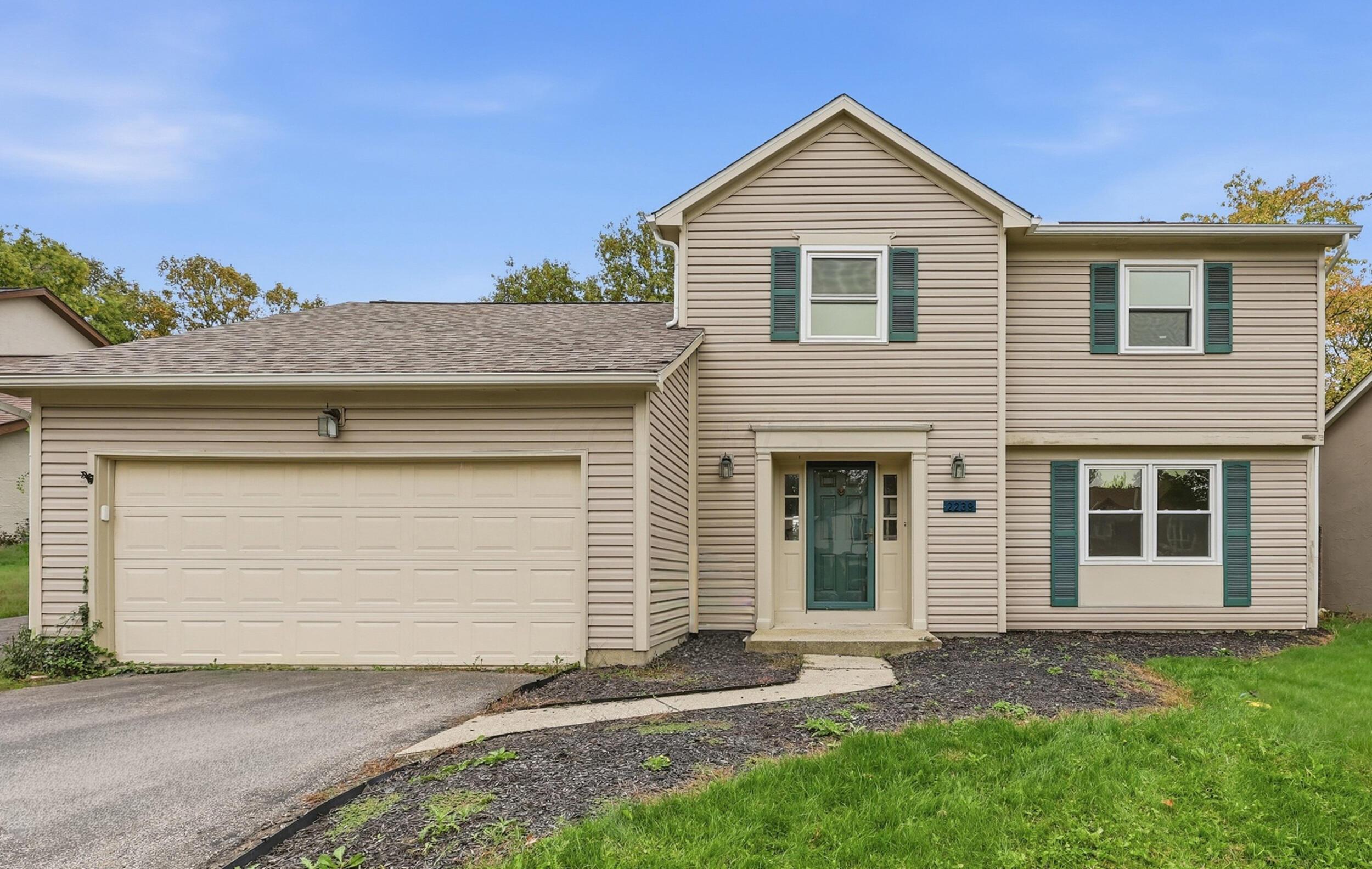 2239 Blue Fox Court — photo