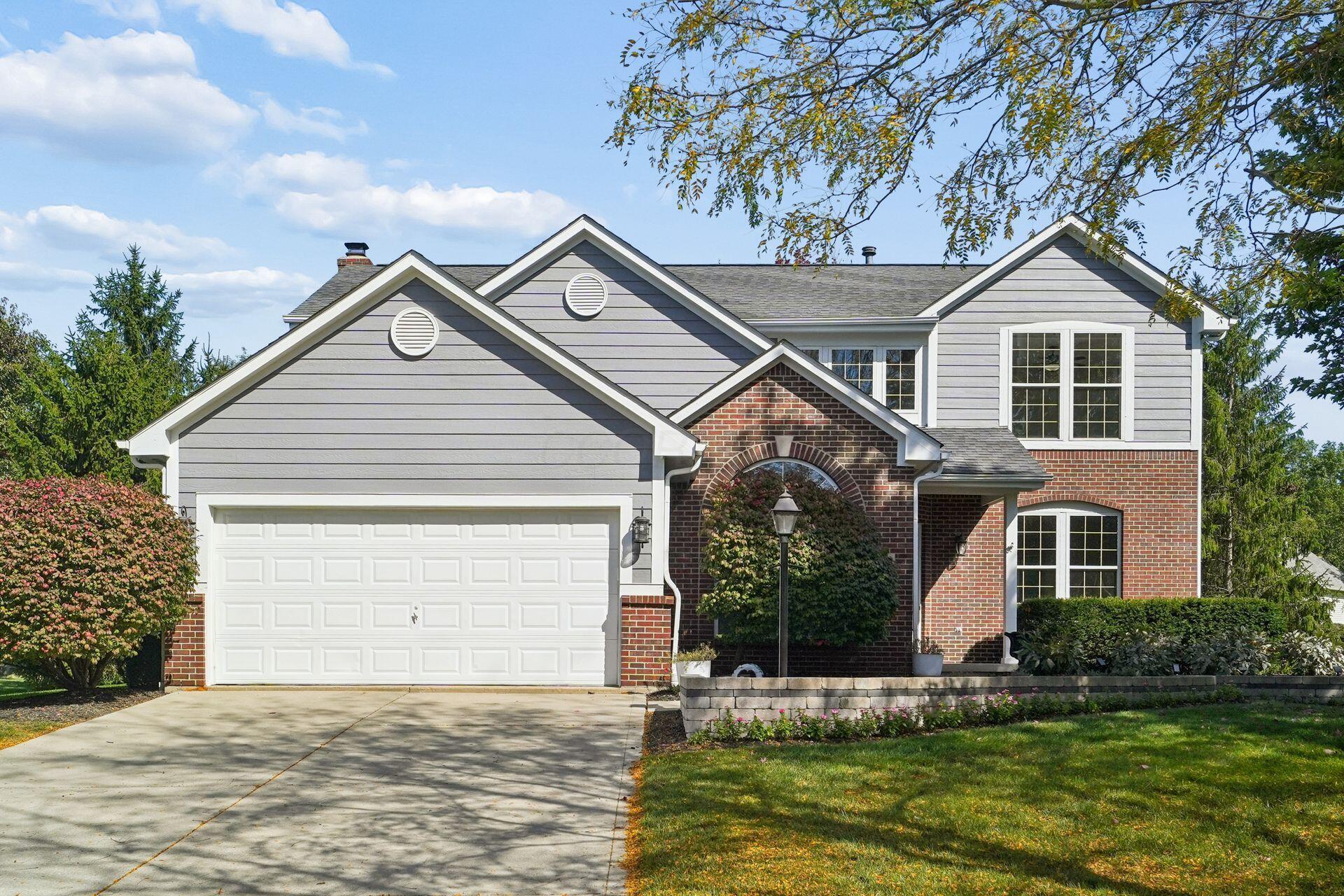 8240 Chateau Lane — photo