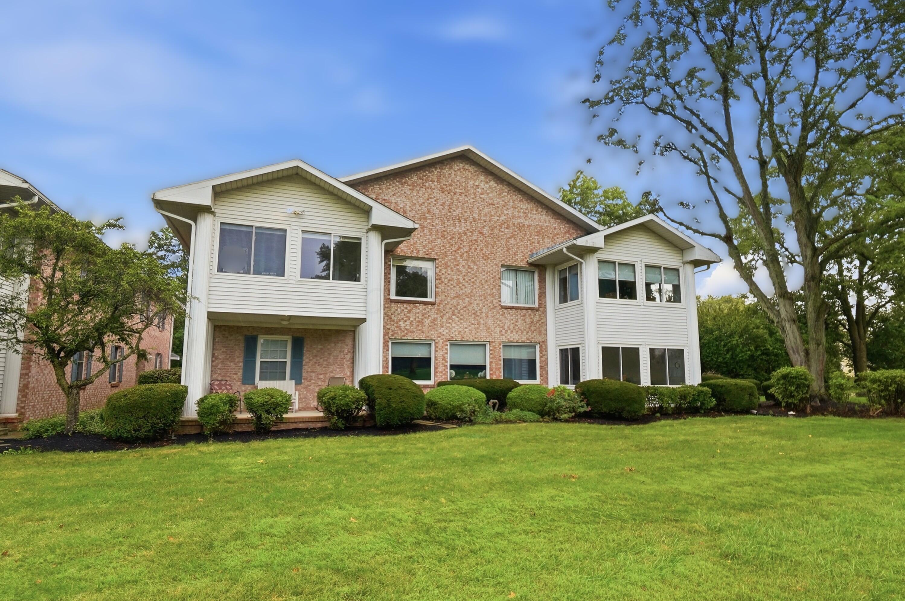321 Dice Drive, C — photo