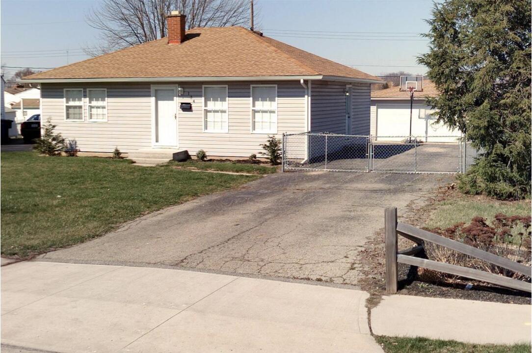134 Southgate Drive — photo