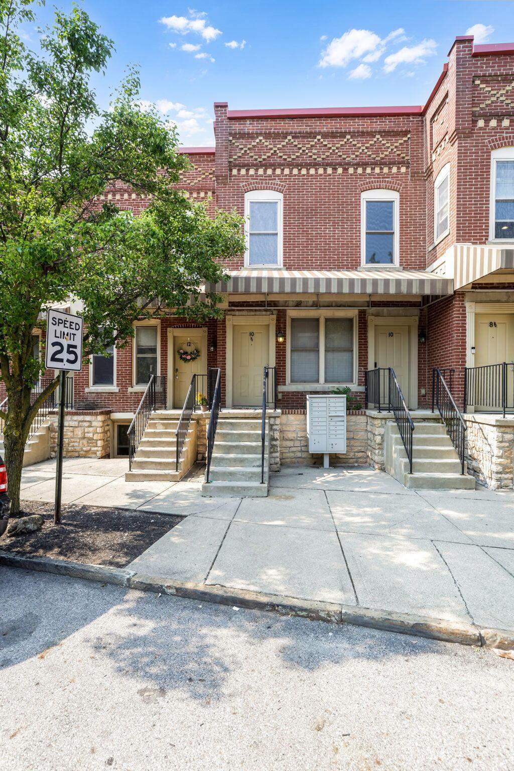 10 1/2 Clark Place — photo