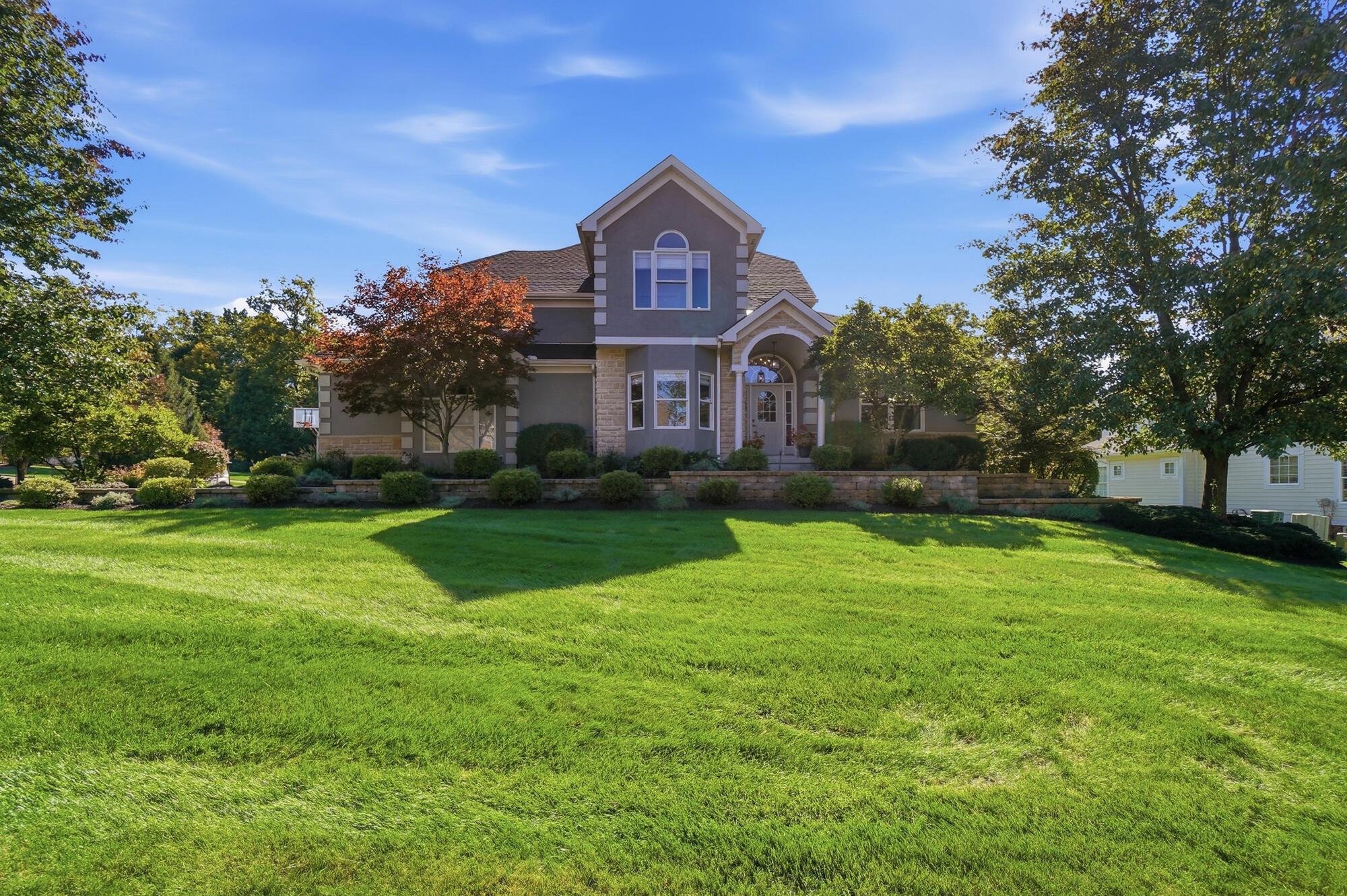 5975 Aberfeldy Court — photo