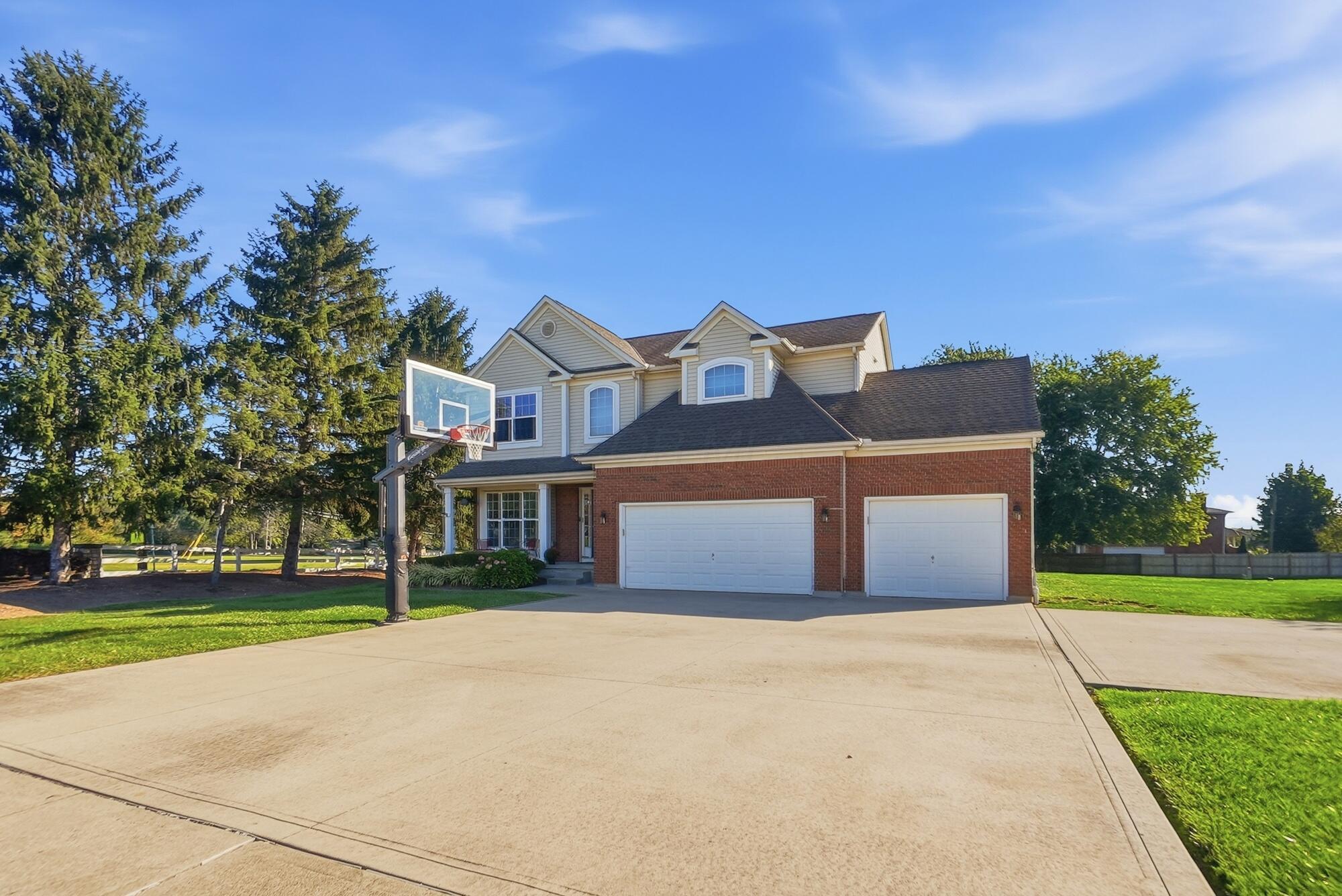 5264 Meadow Grove Drive — photo