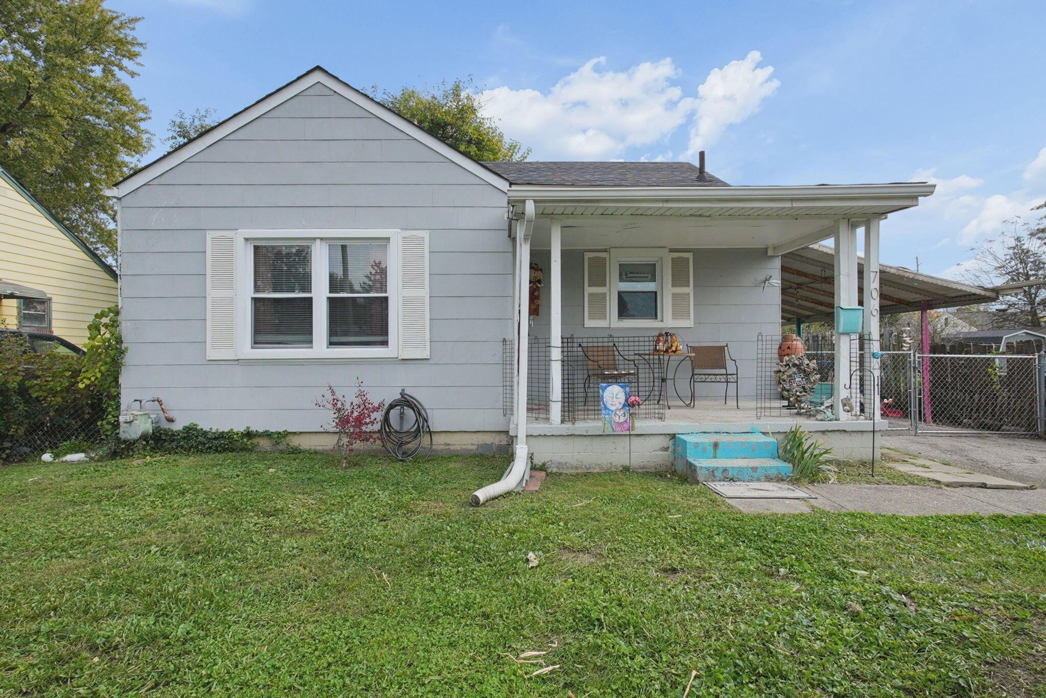 706 S Wheatland Avenue — photo