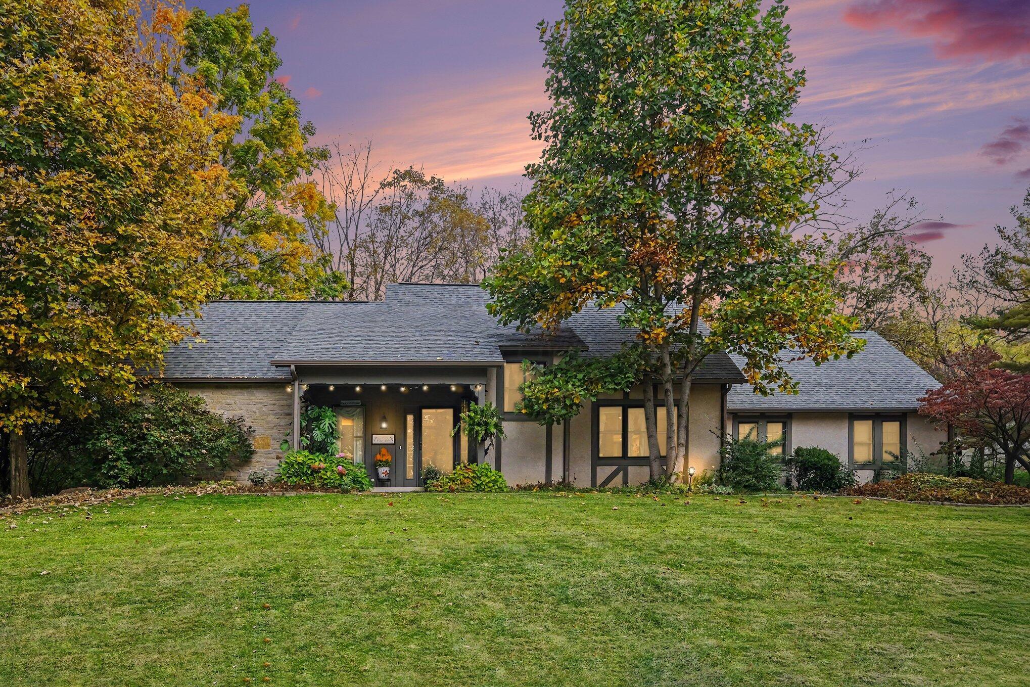 4655 Donegal Cliffs Drive — photo
