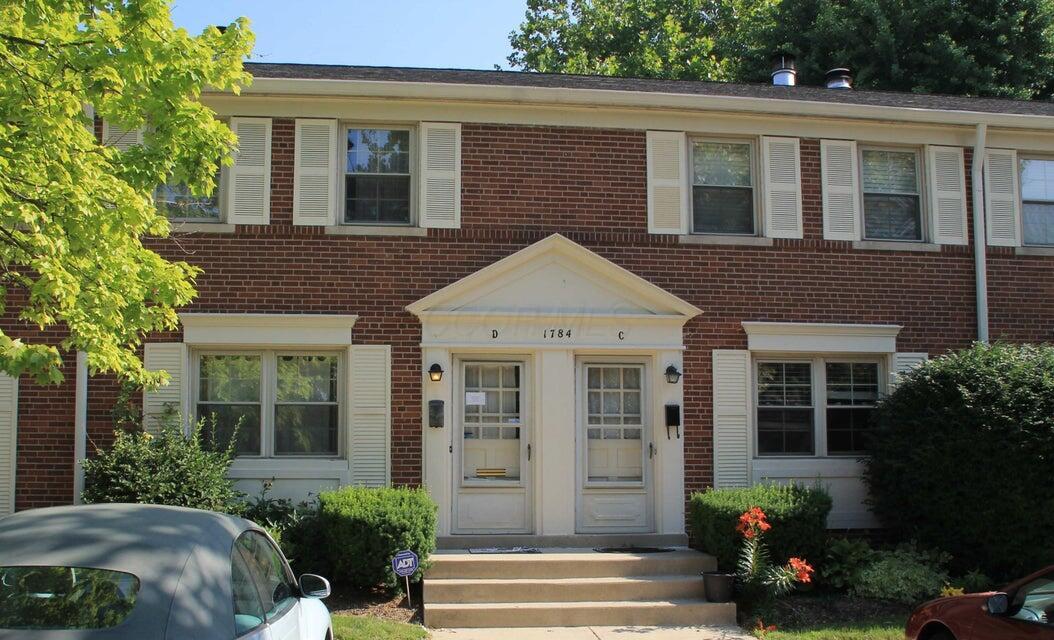 1784 Kings Court, D — photo
