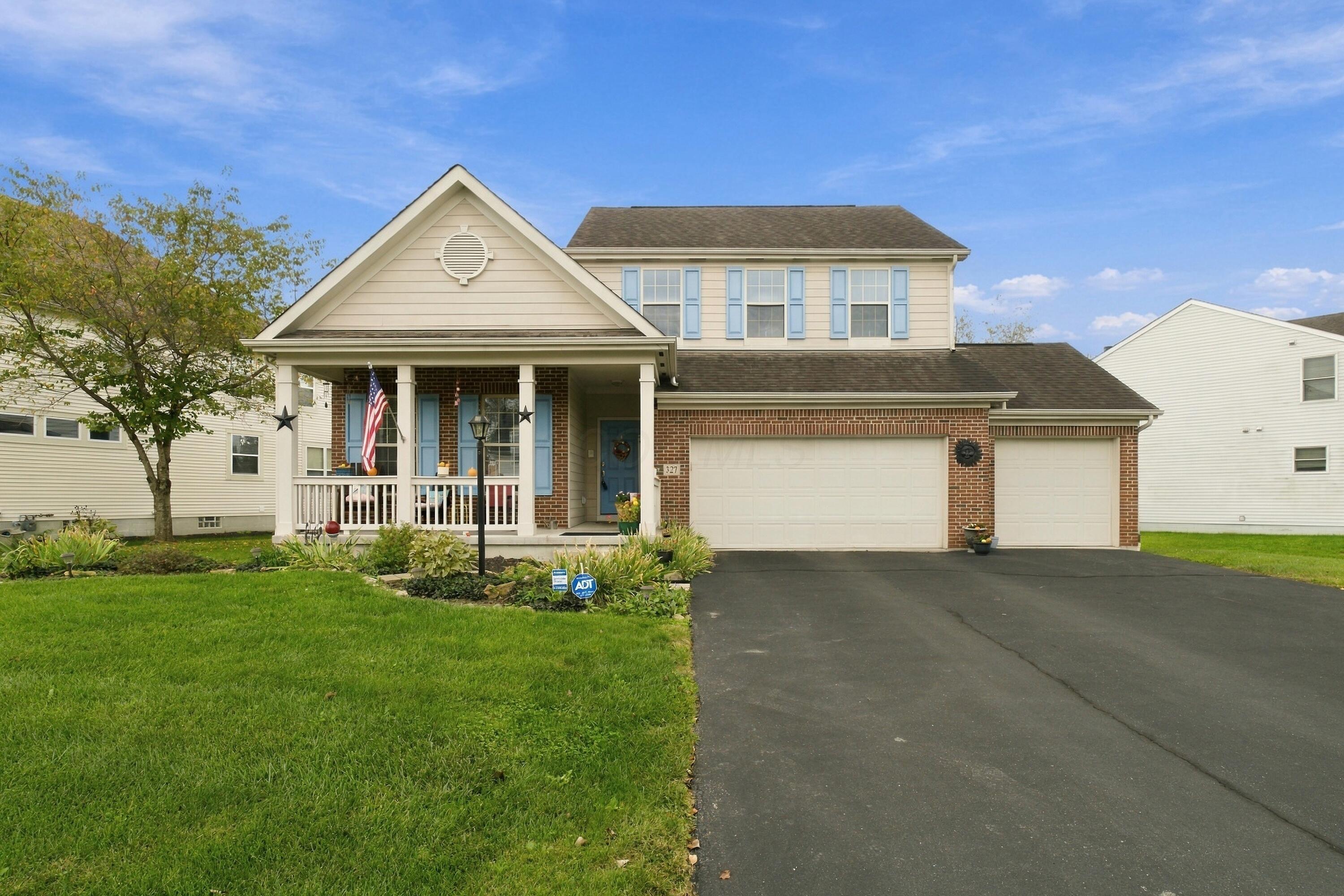 327 Pagoda Court — photo