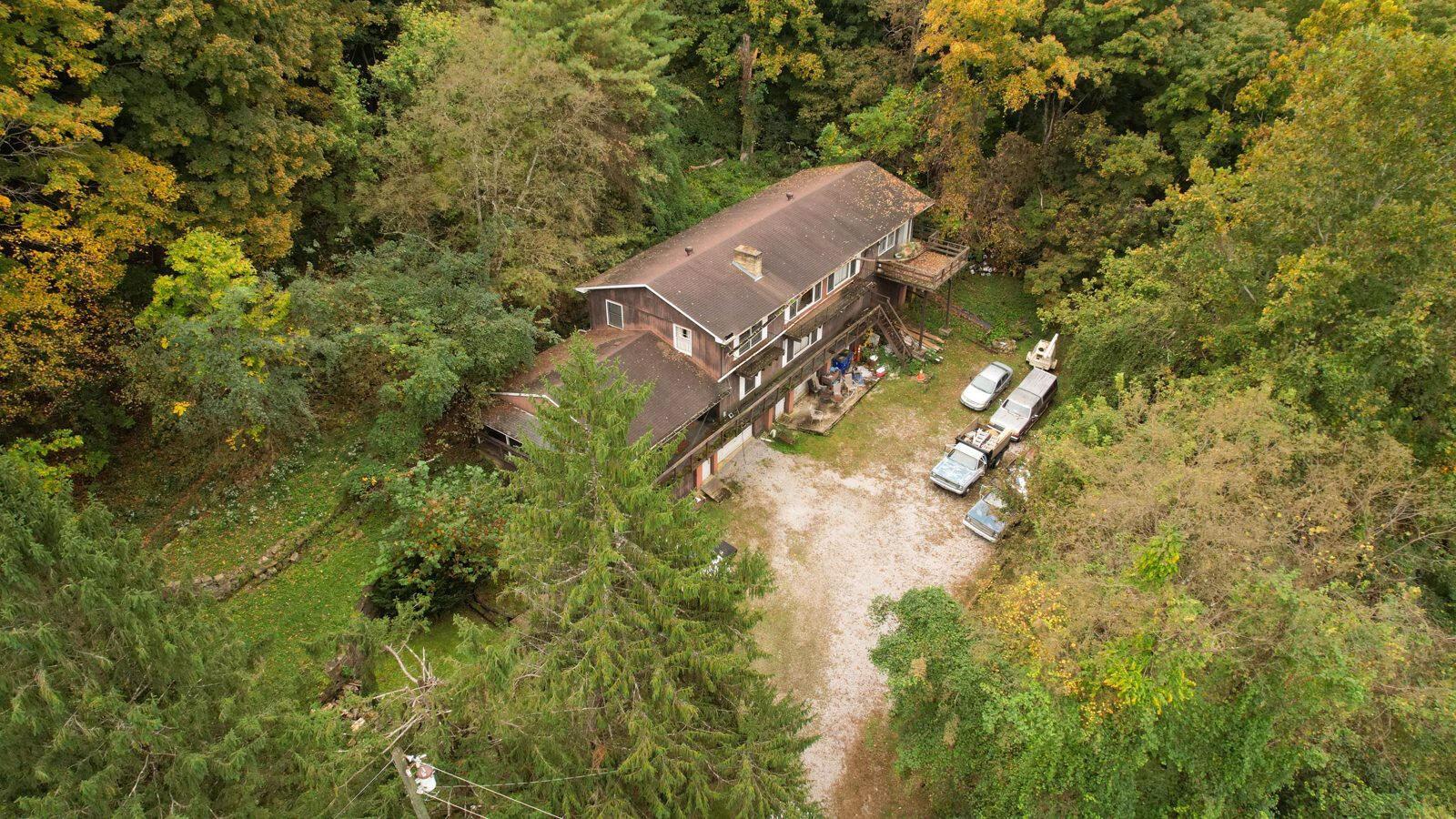 501 W Water Street — photo