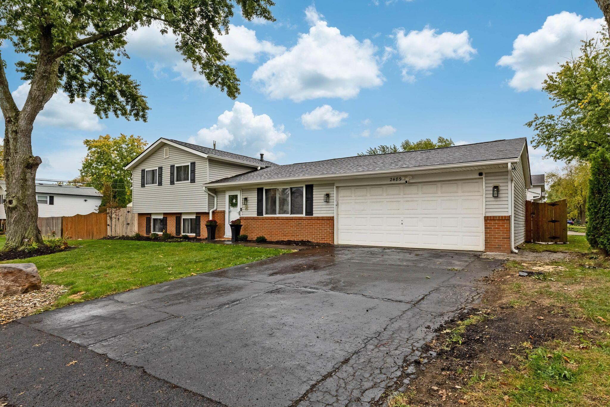 2489 Parlin Drive — photo