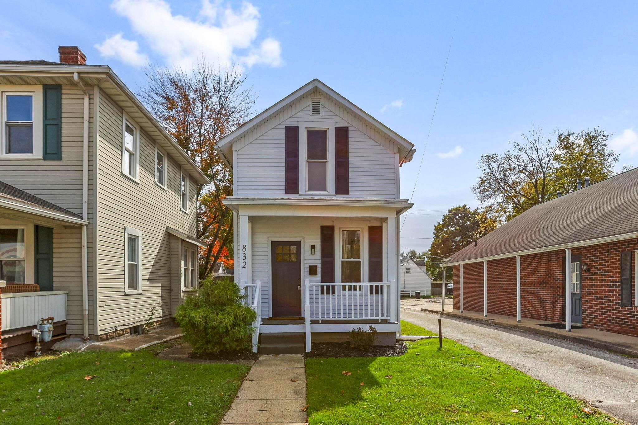 832 E Main Street, Lancaster, OH 43130 — photo 2