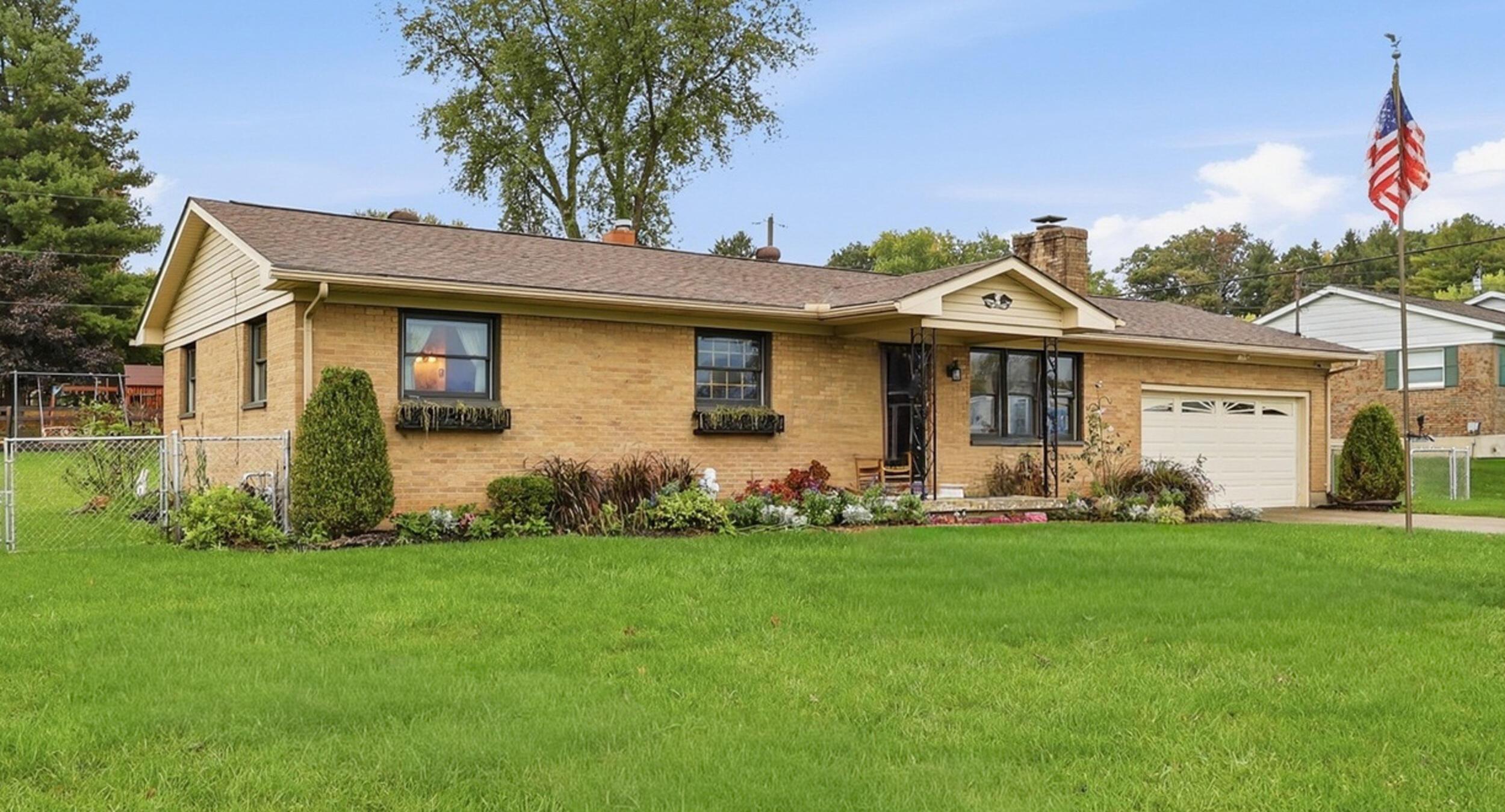 570 Tuttle Road, Springfield, OH 45503 — photo 2