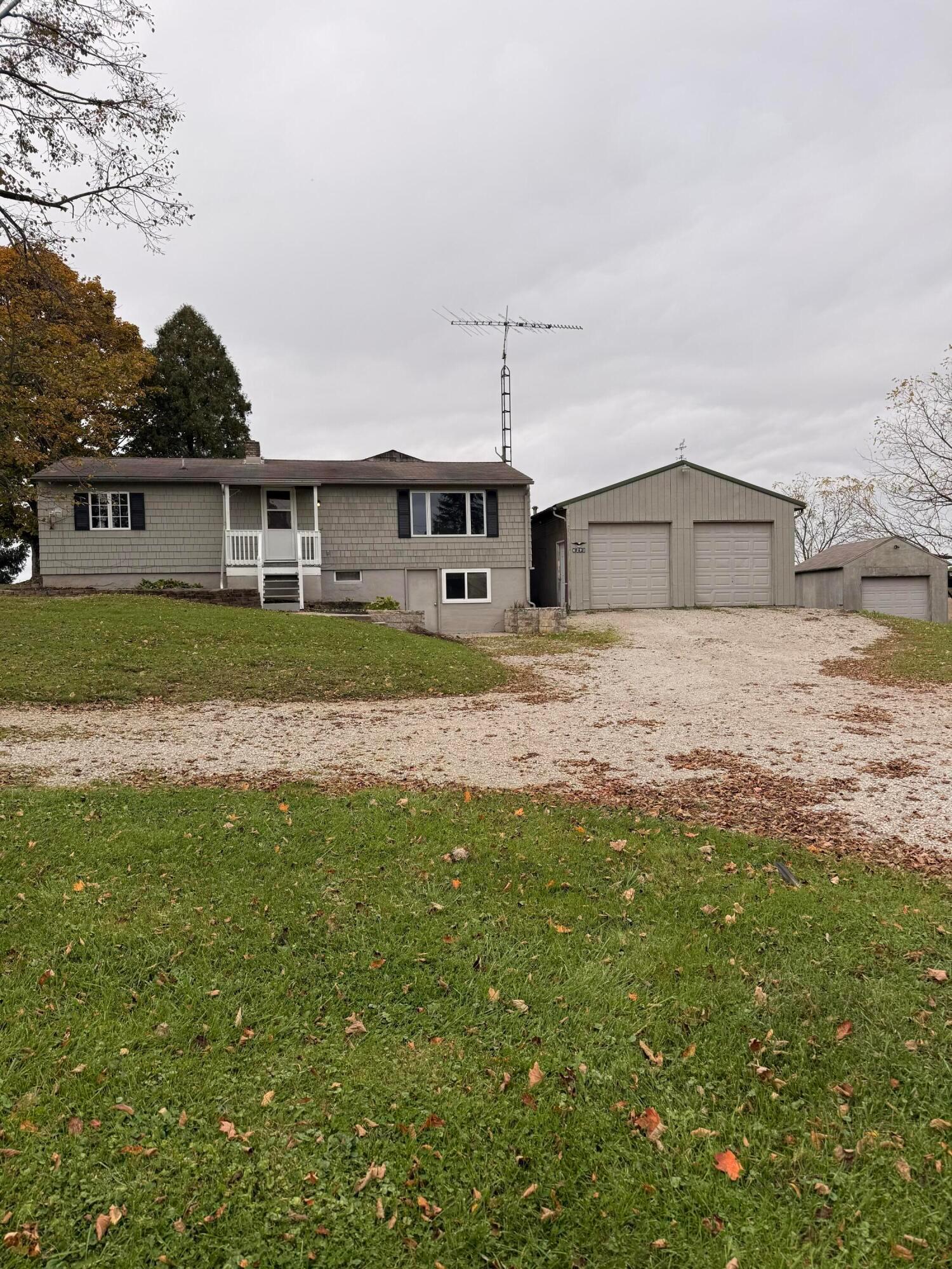 6290 County Road 20 — photo