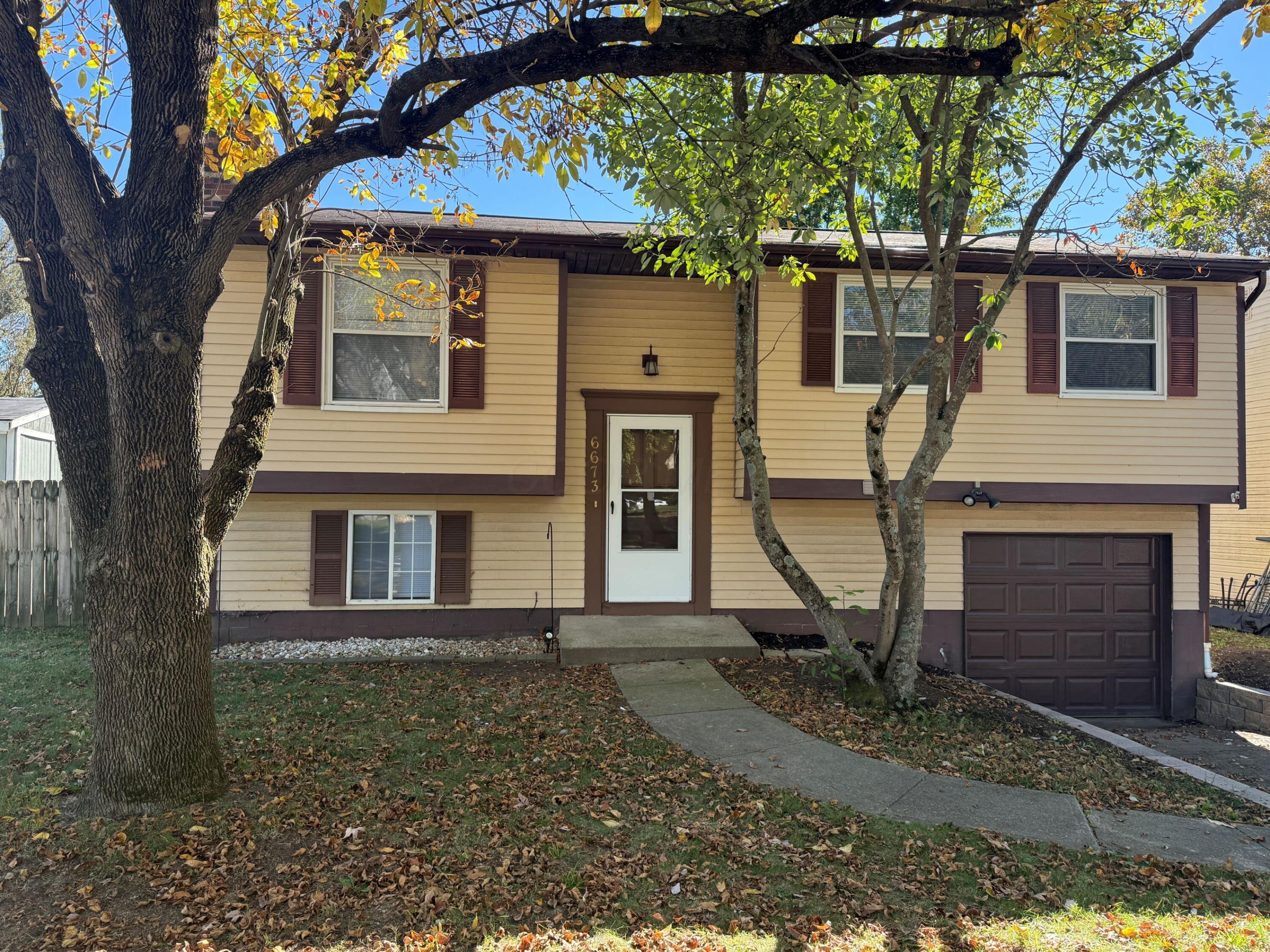 6673 Centennial Drive — photo