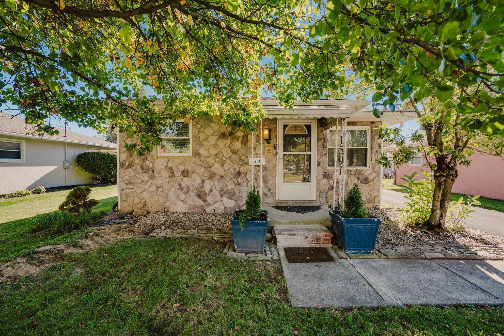1591 E Gates Street — photo
