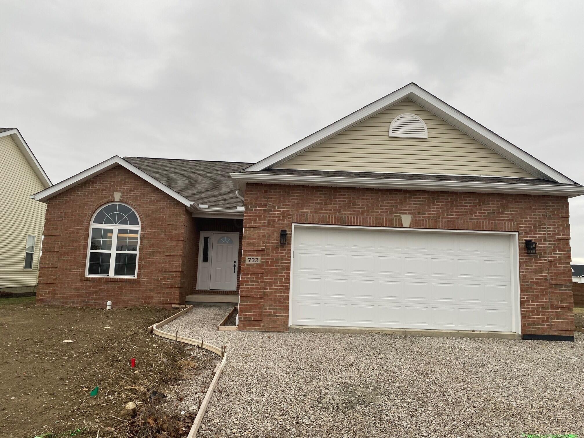 730 Bay Hill Court — photo