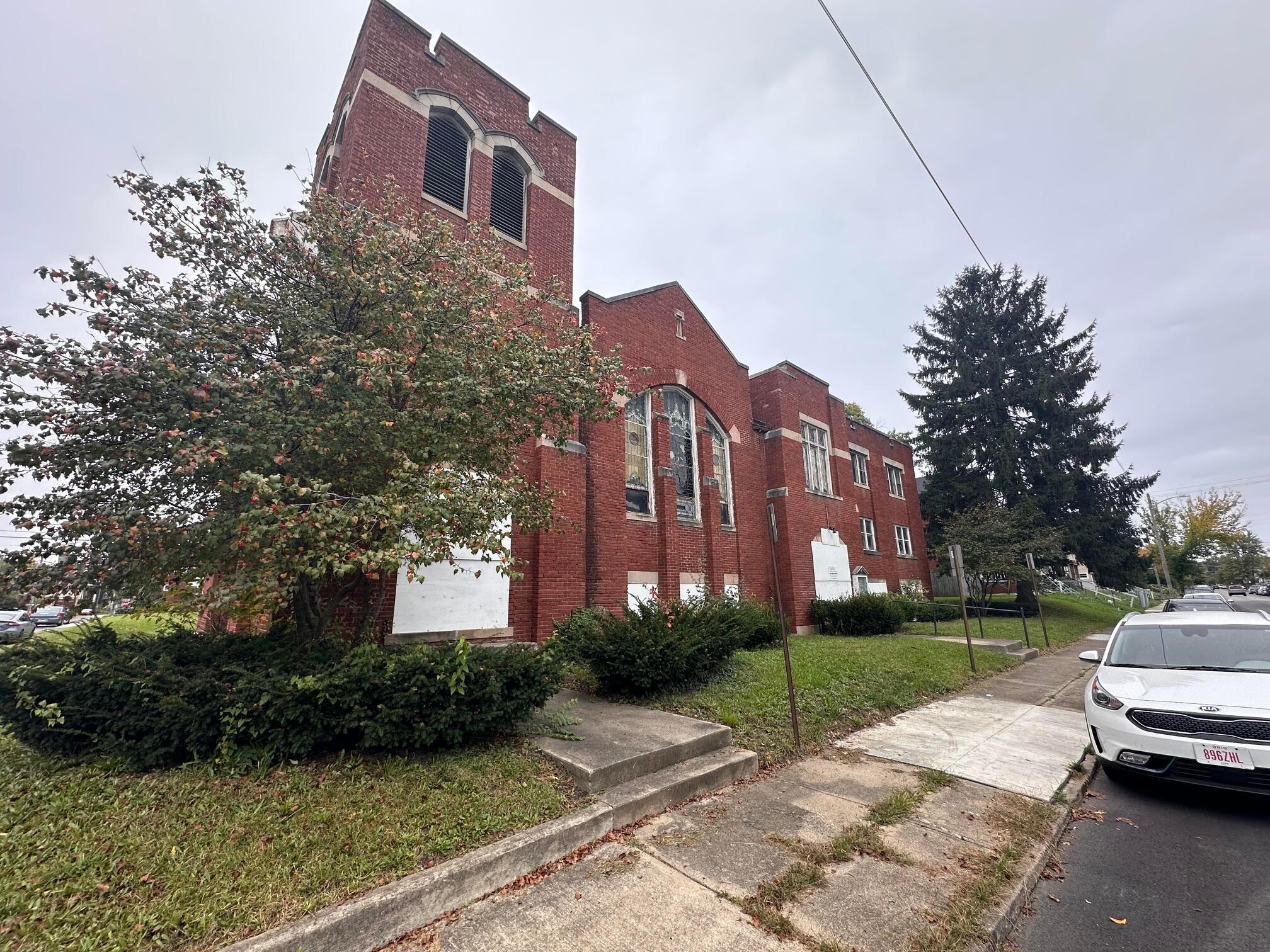 1015 Oakwood Avenue — photo
