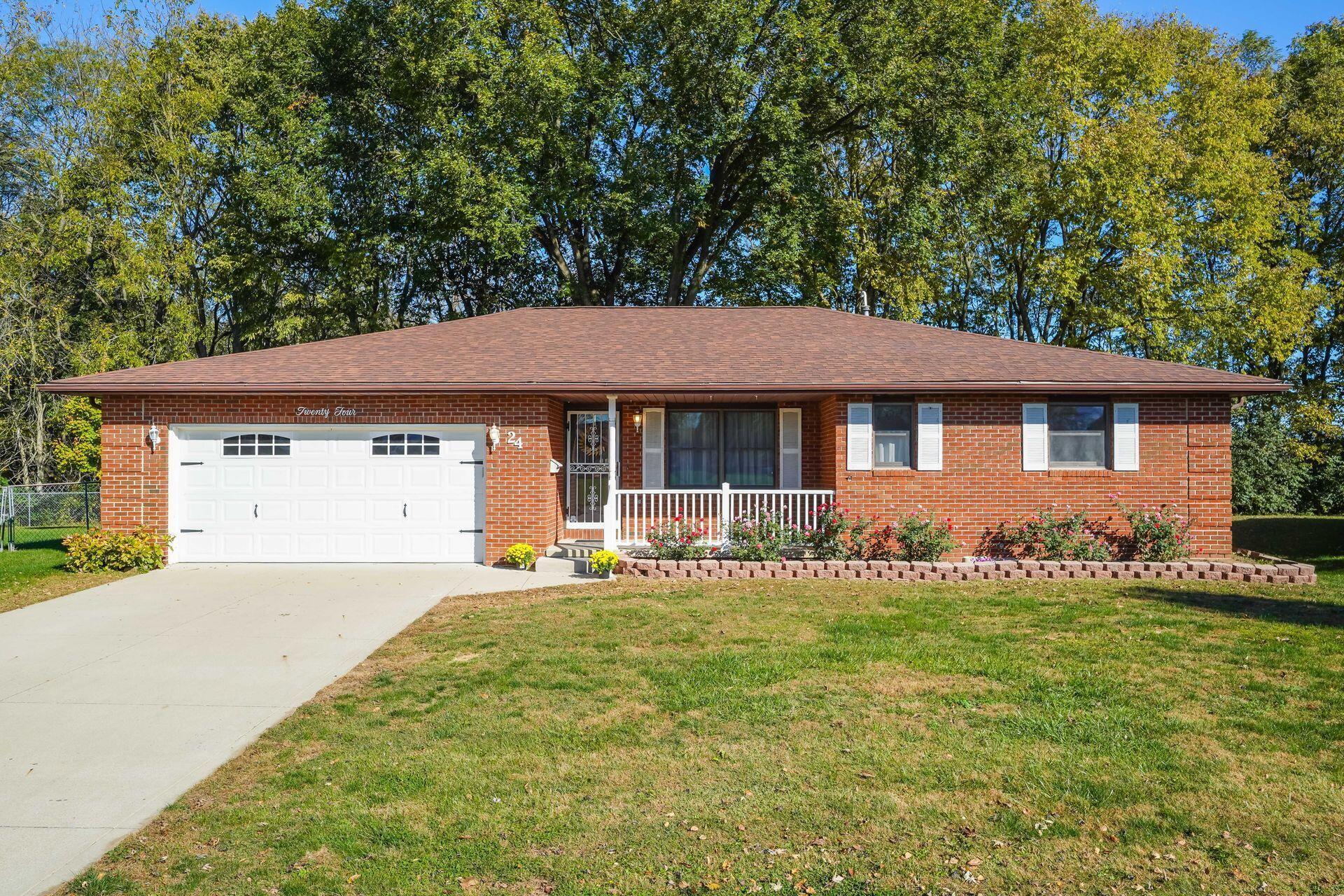 24 Cliffview Drive — photo