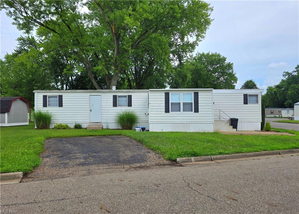 104 Tarpon Circle SE — photo