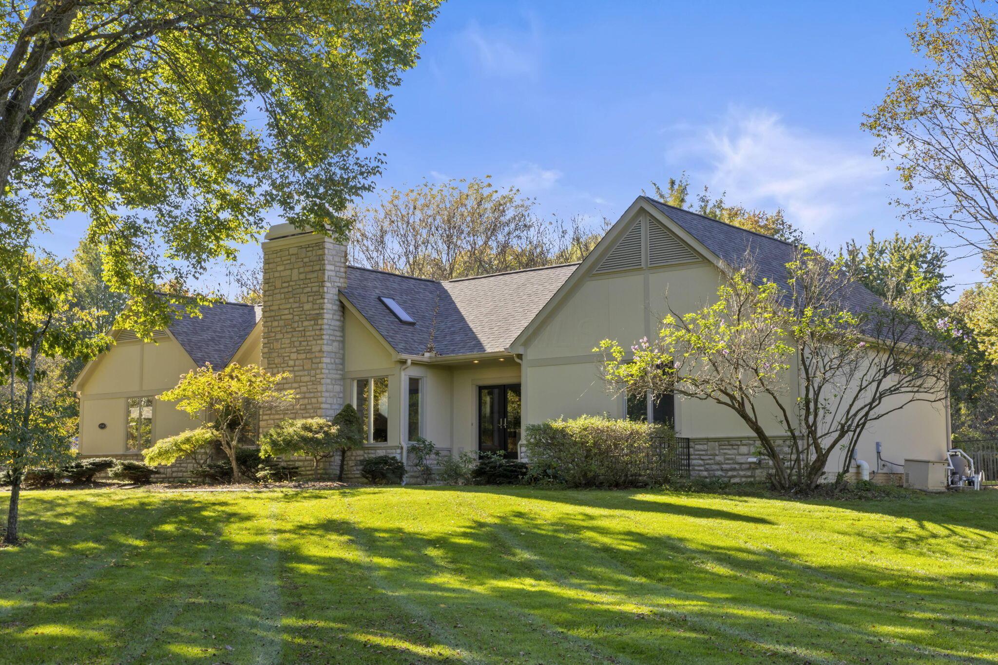 2568 S State Route 605, Galena, OH 43021 | Realty.com