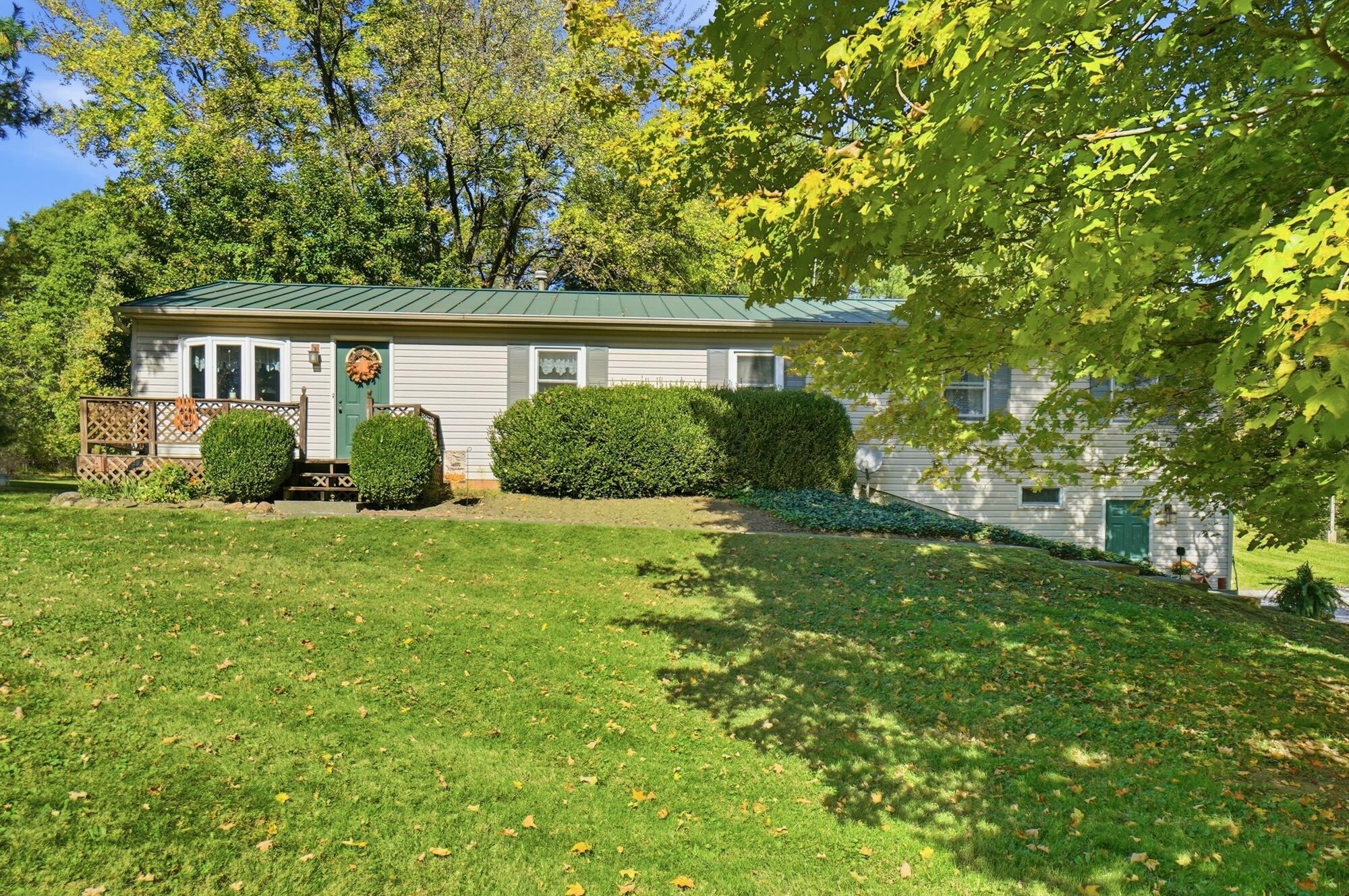 1728 Blacklick Road NW — photo