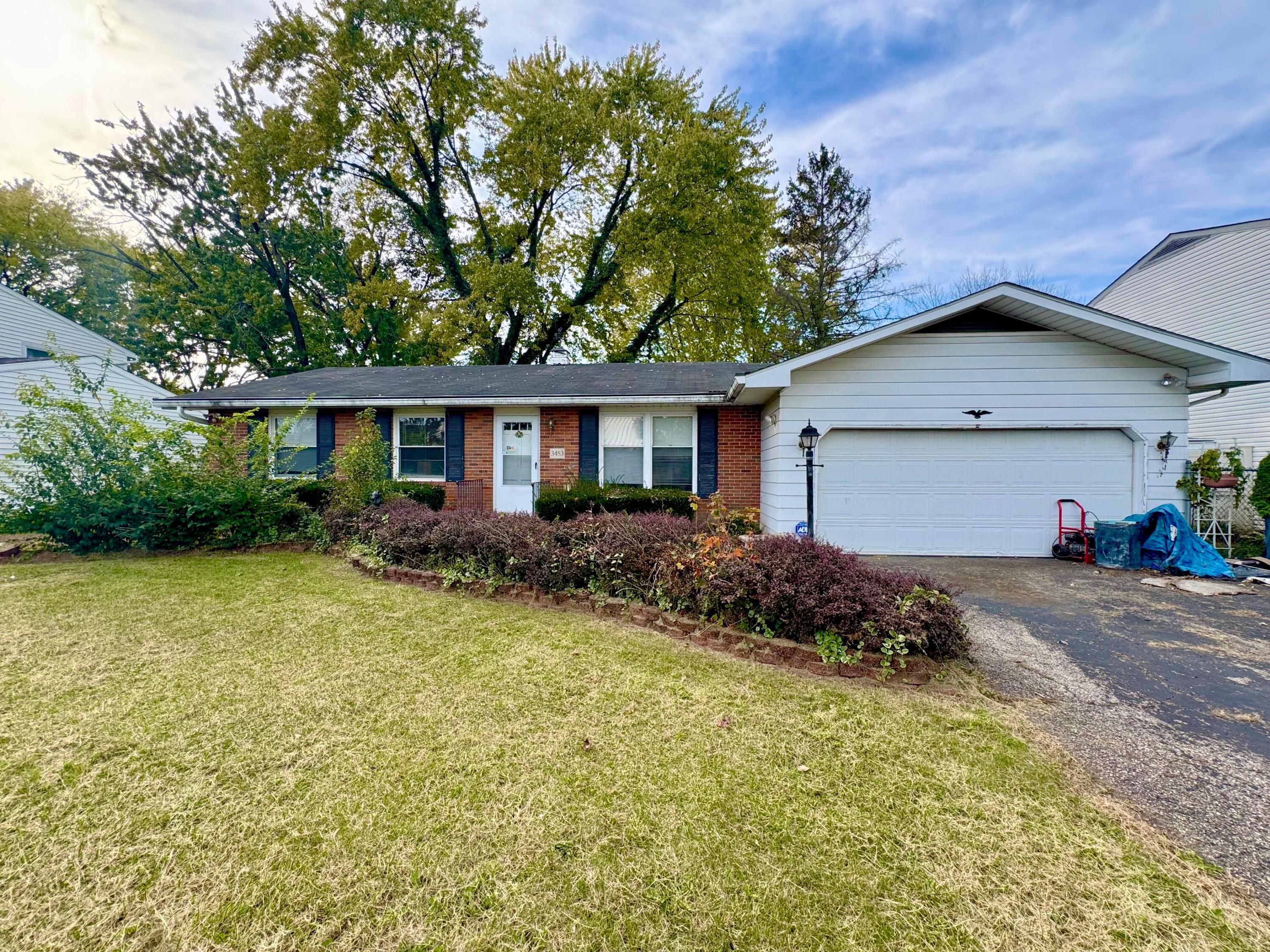 3453 Hoover Road — photo