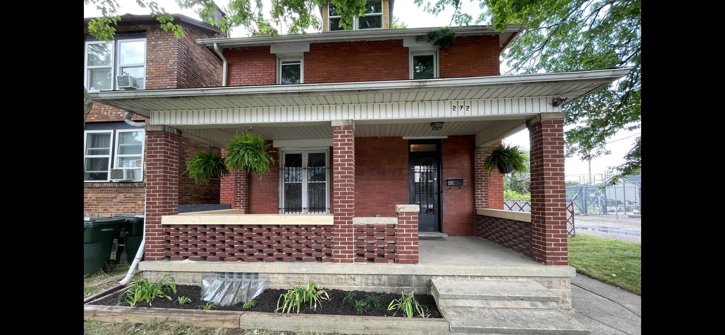 272 S Green Street — photo