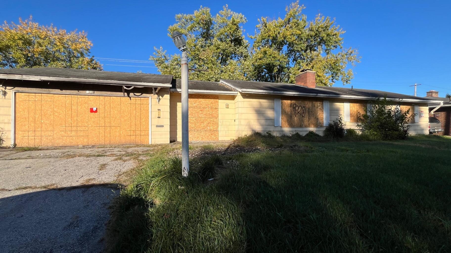 1309 S James Road — photo