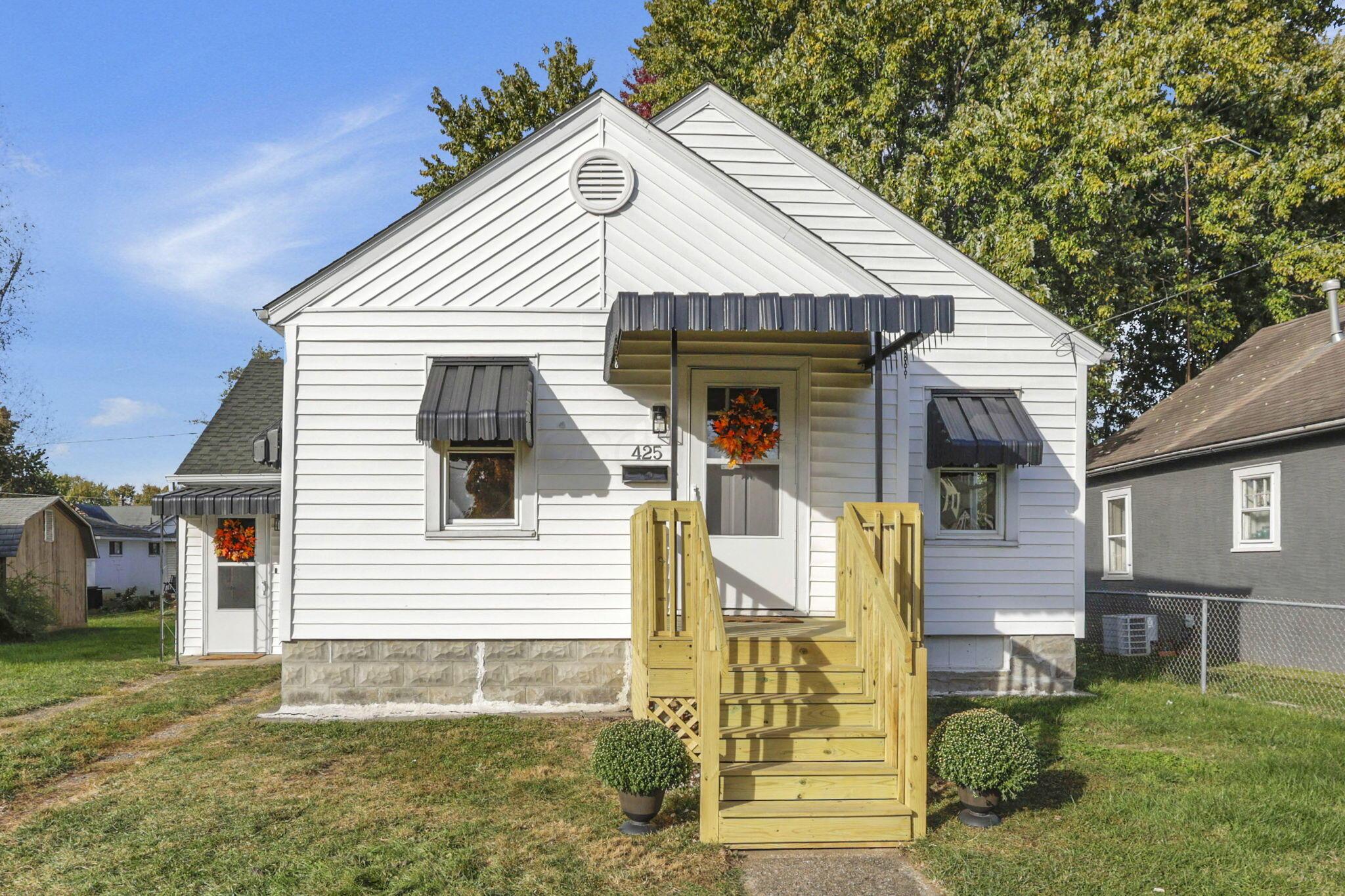 425 W Main Street — photo