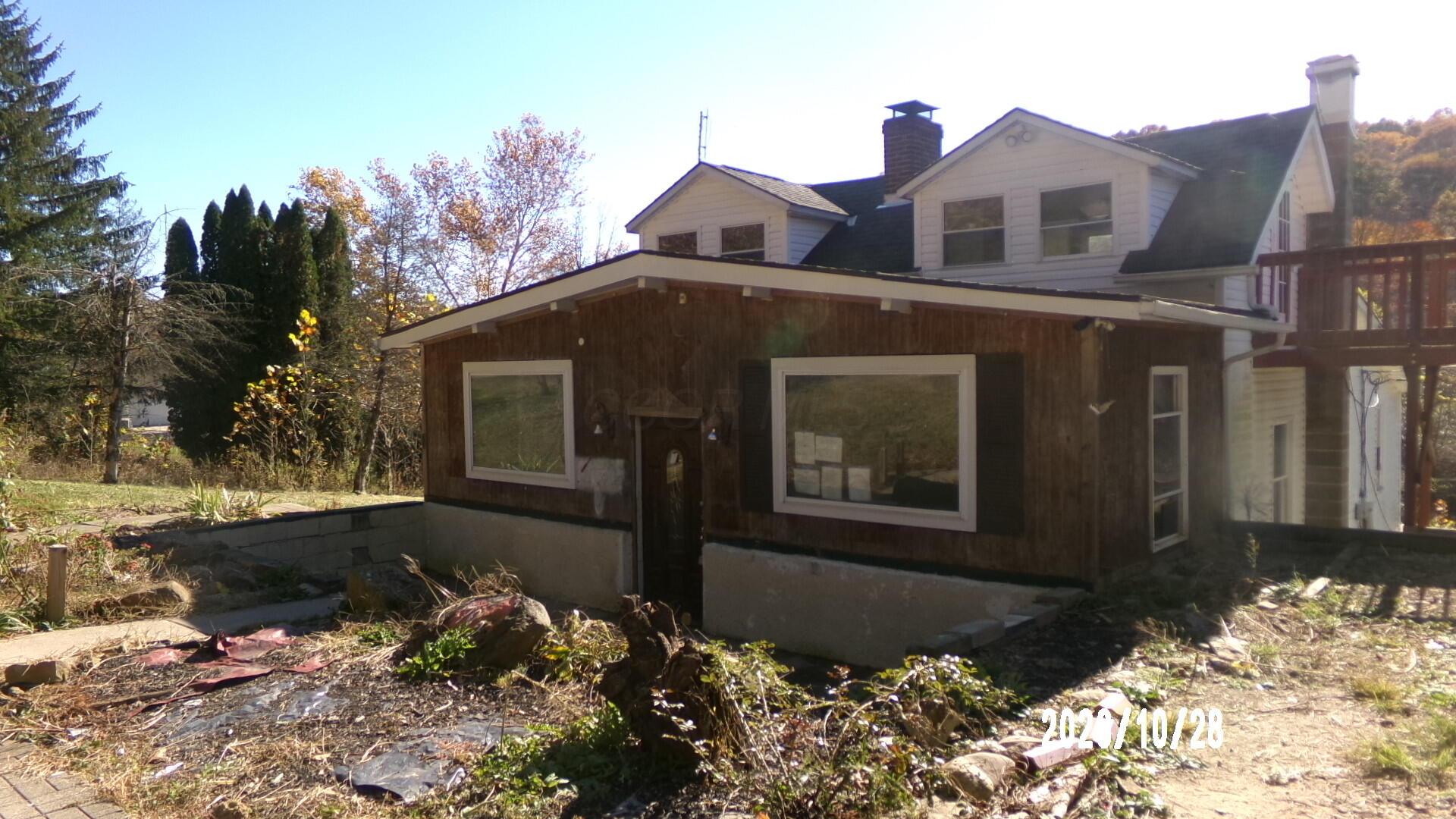795 Blue Valley Road SE — photo