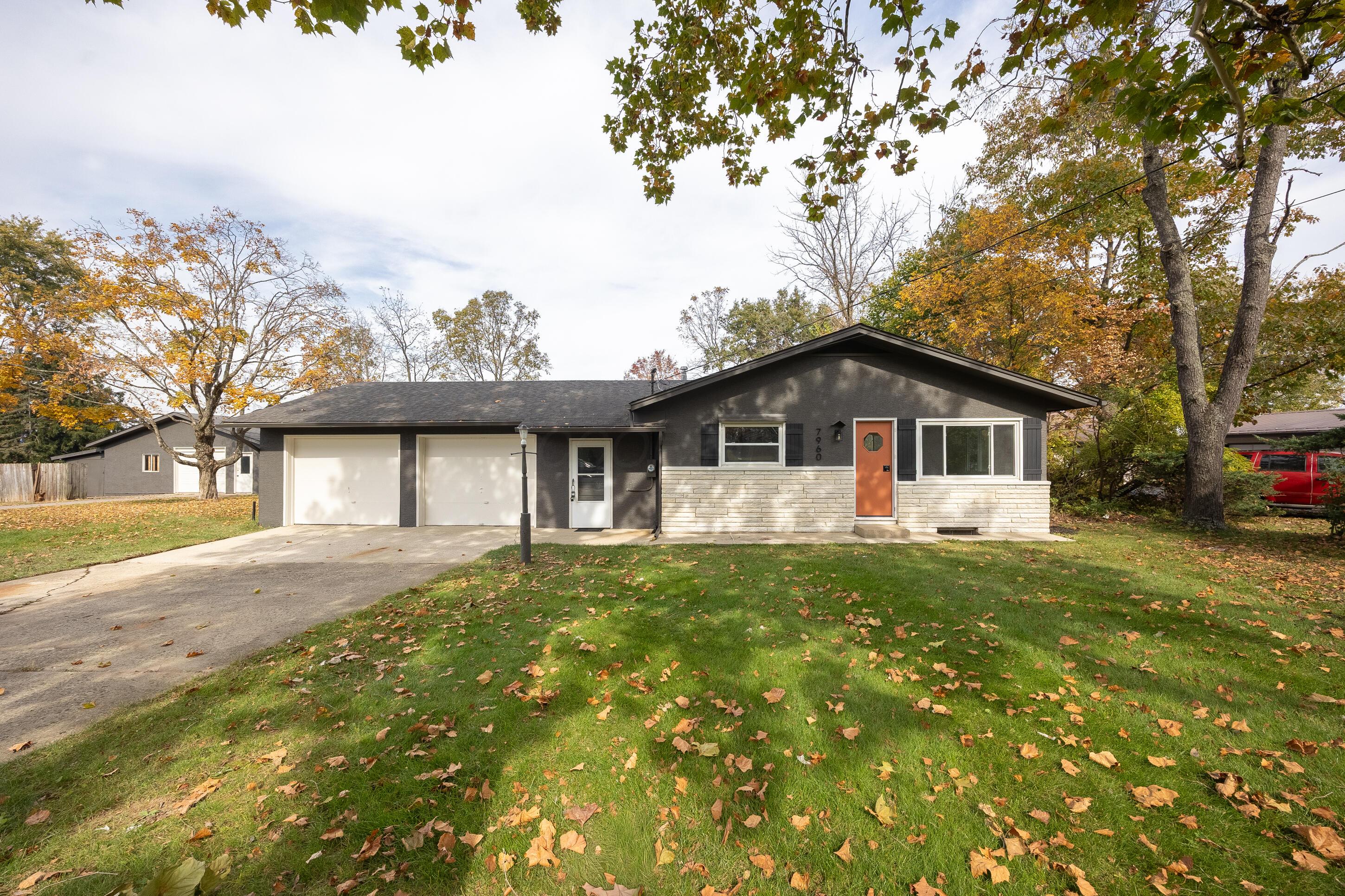 7960 Price Hilliards Road — photo