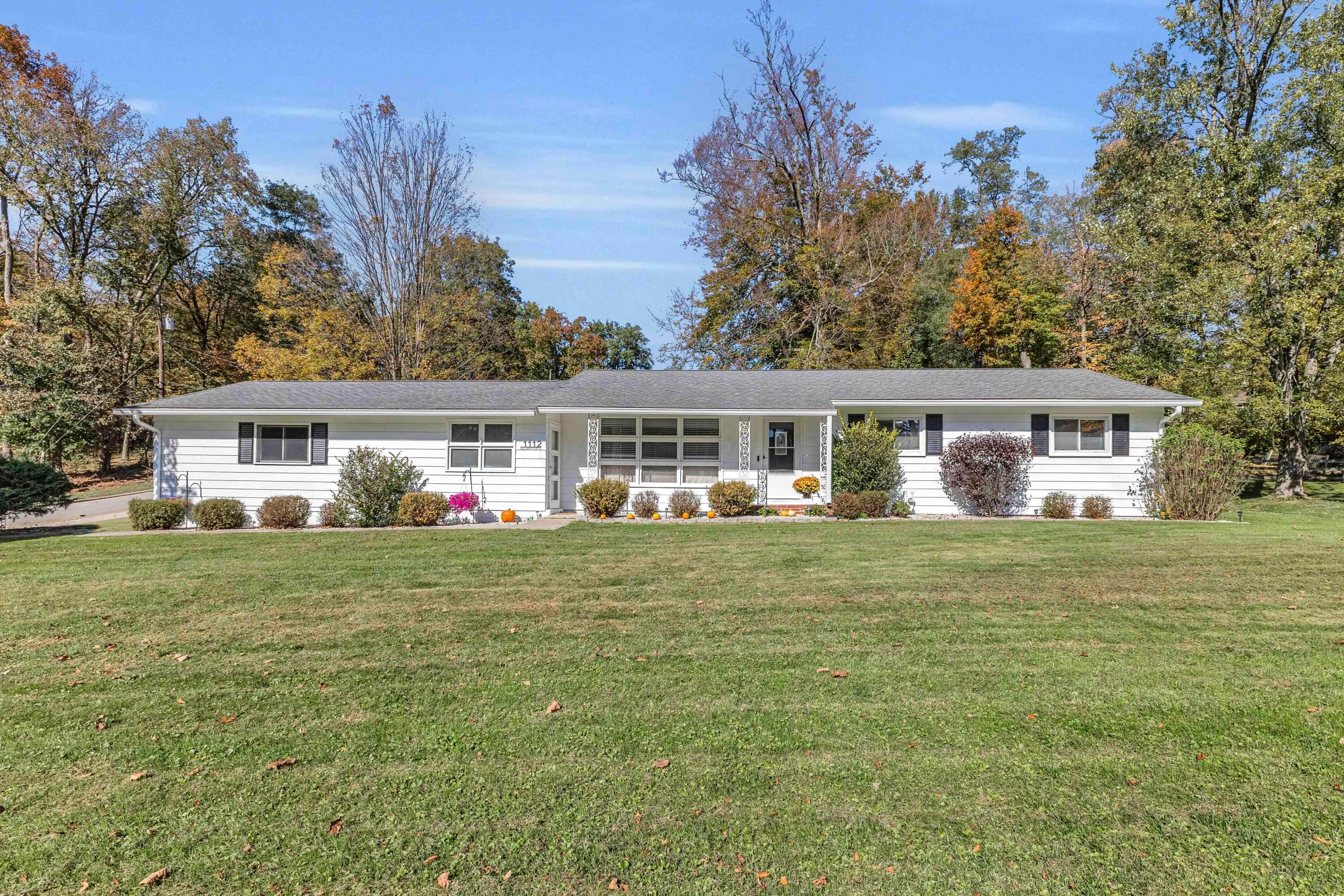 1112 Bellmar Drive — photo
