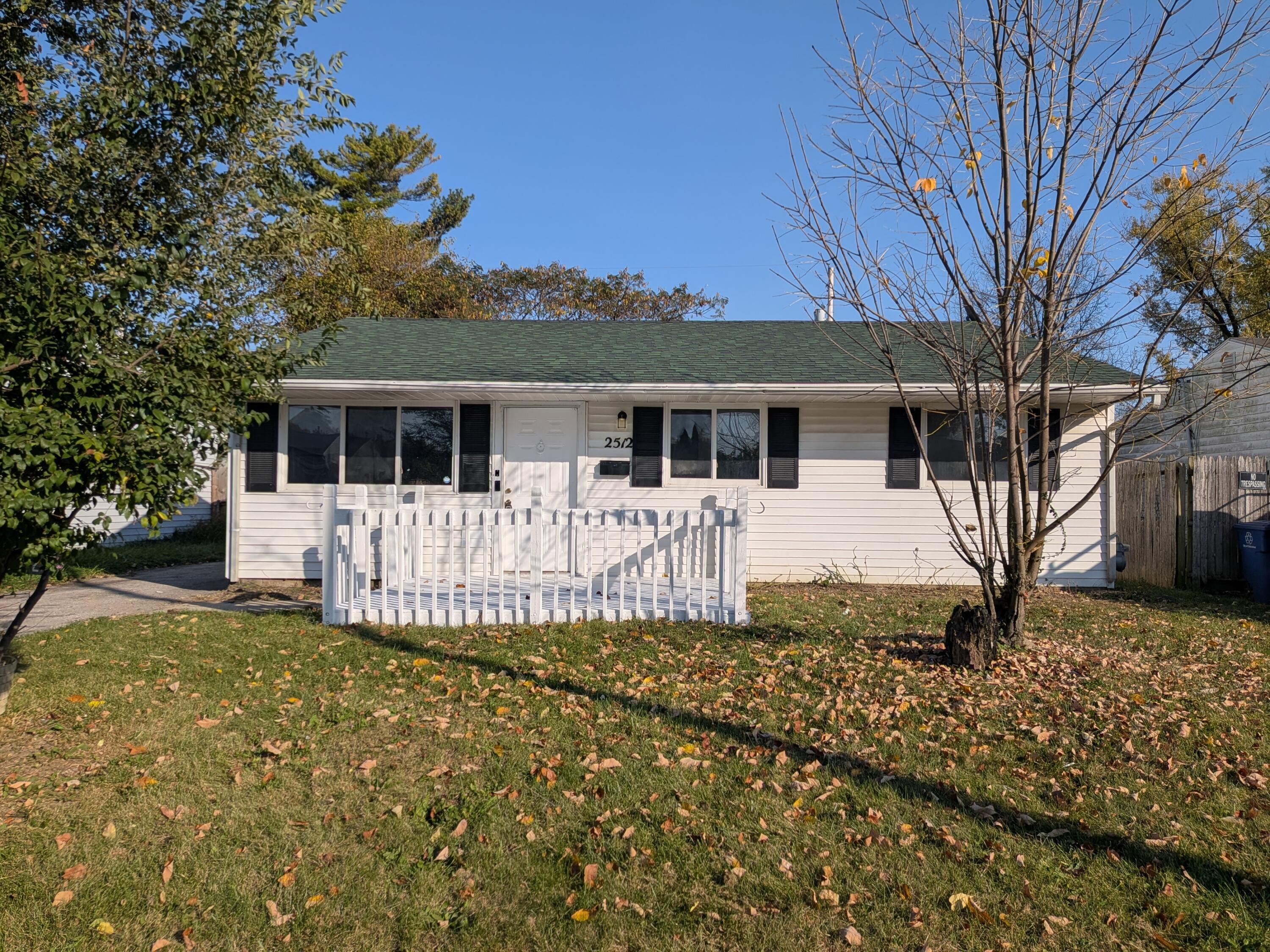 2512 Kitchner Drive — photo