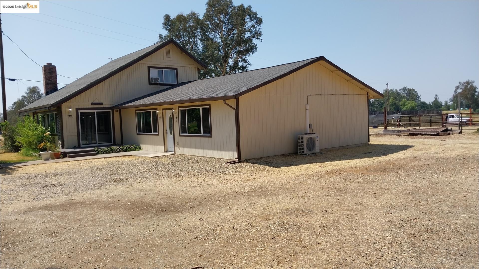 1408 Riosa Rd, Lincoln, CA 95648