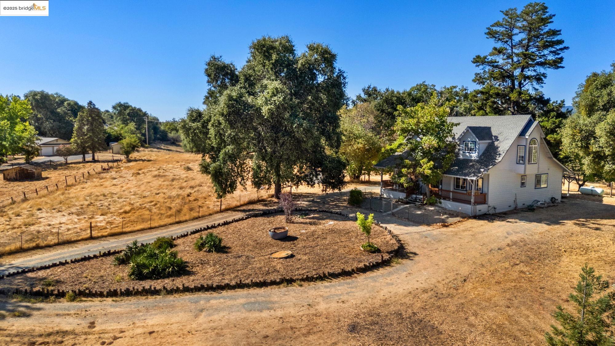 18035 Woodham Carne Rd — photo