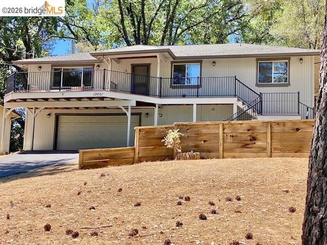 19621 Cottonwood St — photo
