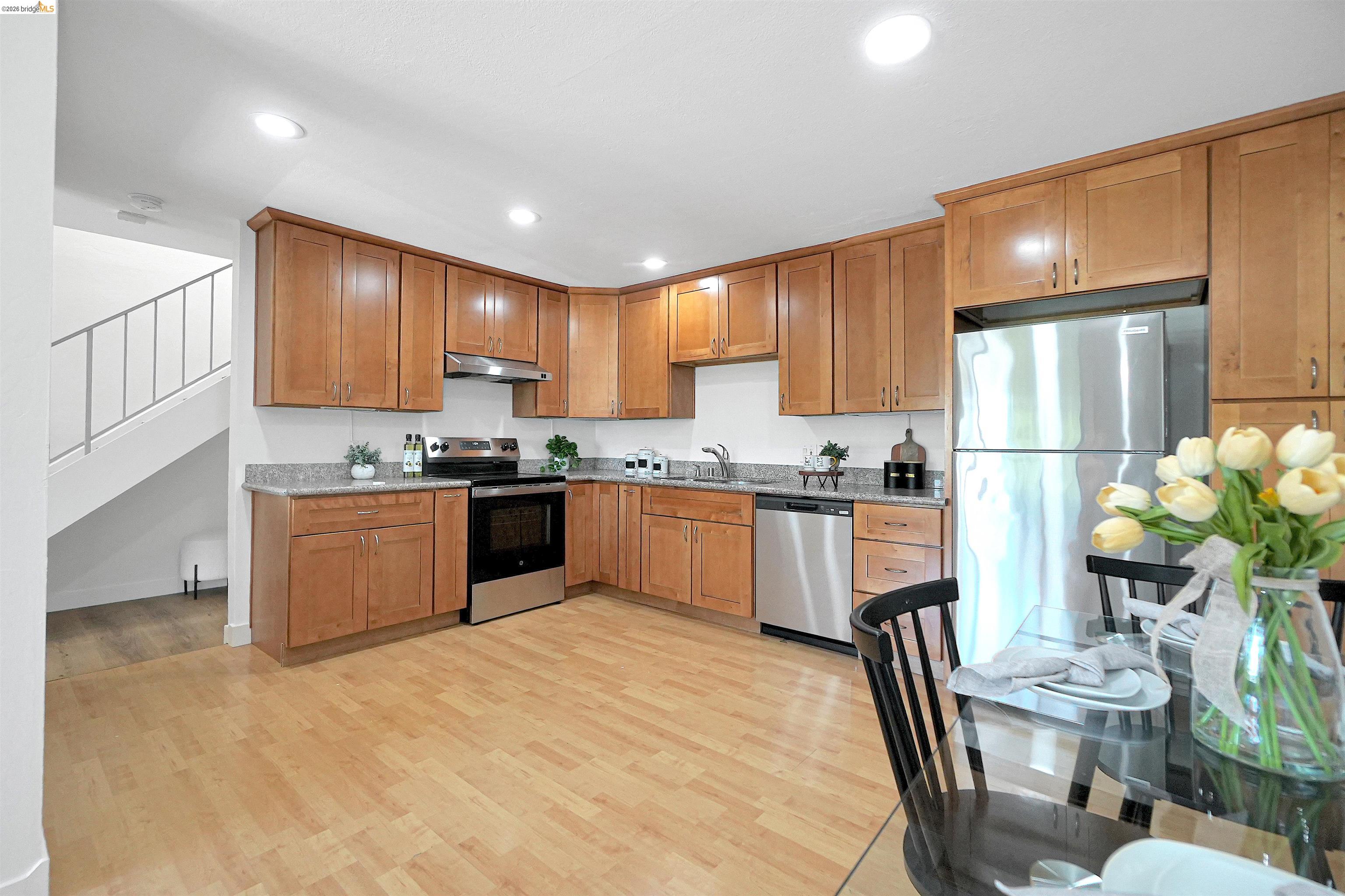 410 Auburn Way 42 — photo