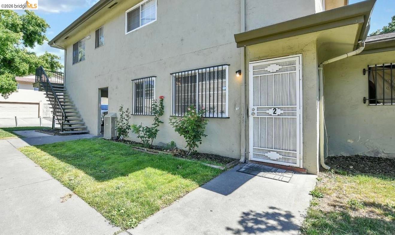 2108 Lemontree Way 3 — photo