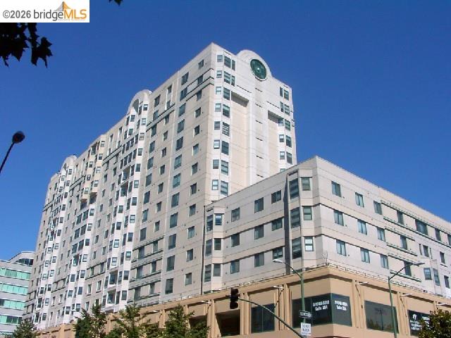 988 Franklin St 601 — photo