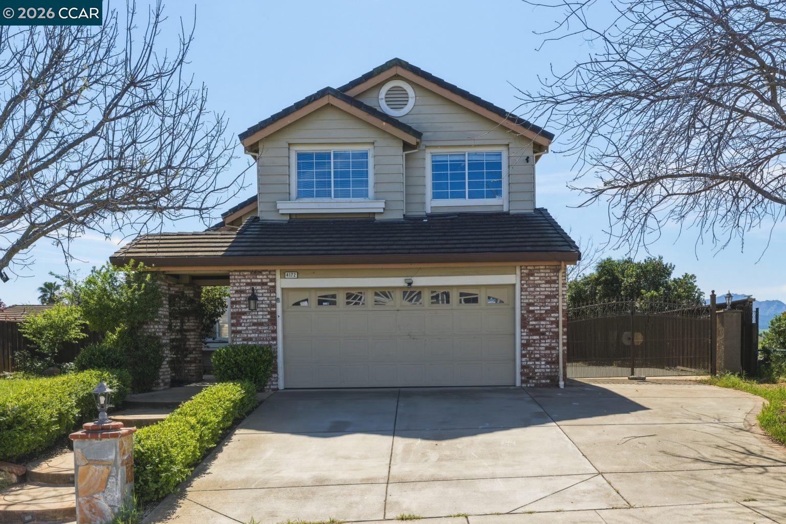 4172 Amargosa Dr — photo