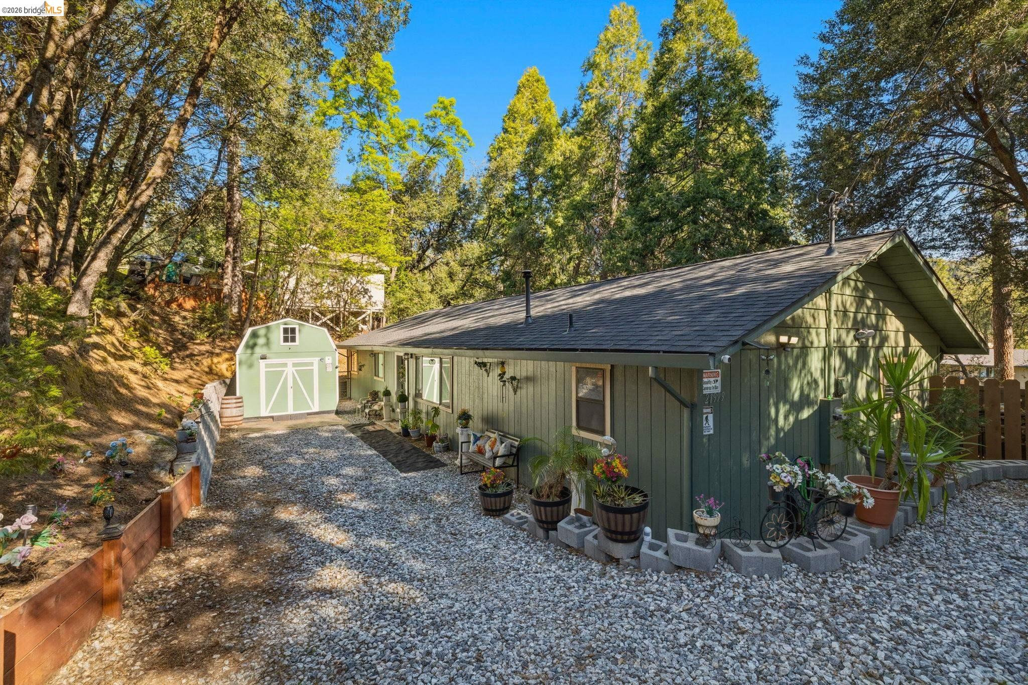 21999 Fallview, Sonora, CA 95370 — photo 2
