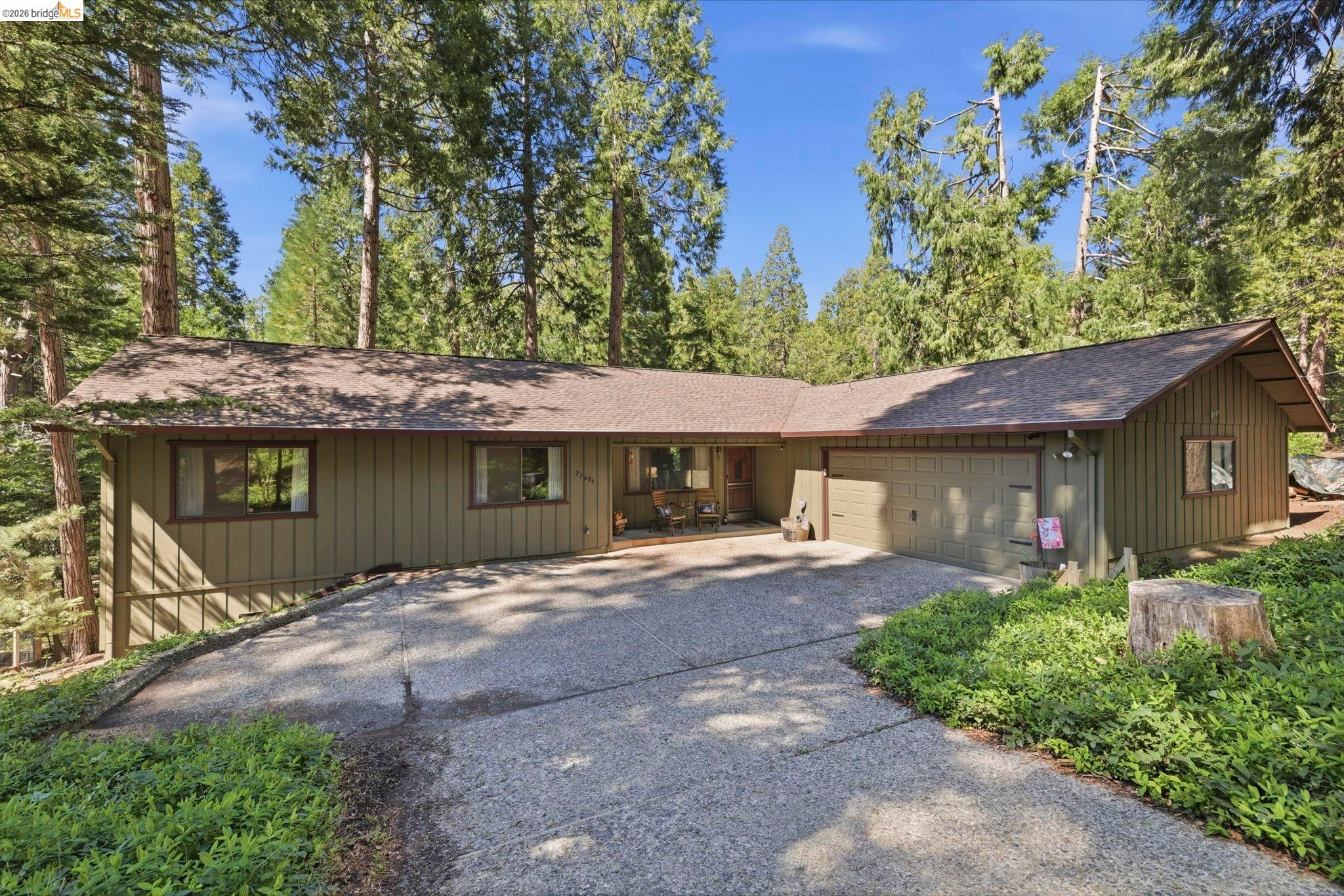 23606 Ontario Dr — photo